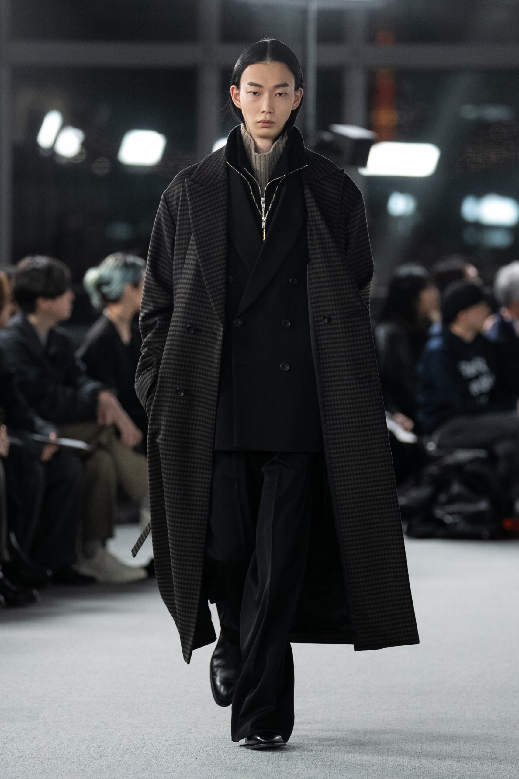 Stein Tokyo F/W 23 Look 4