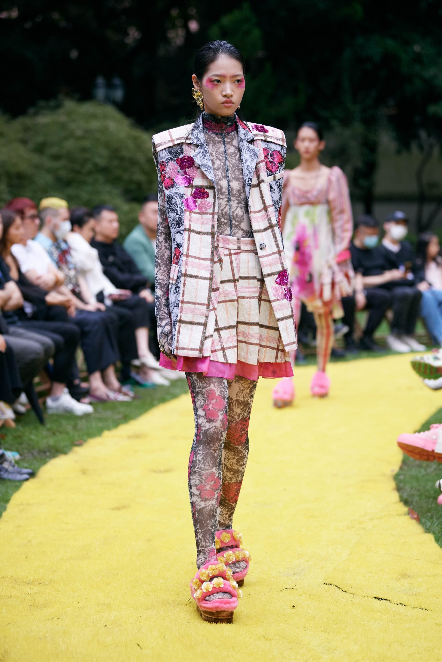 Shuting Qiu Shanghai S/S 22 Look 5