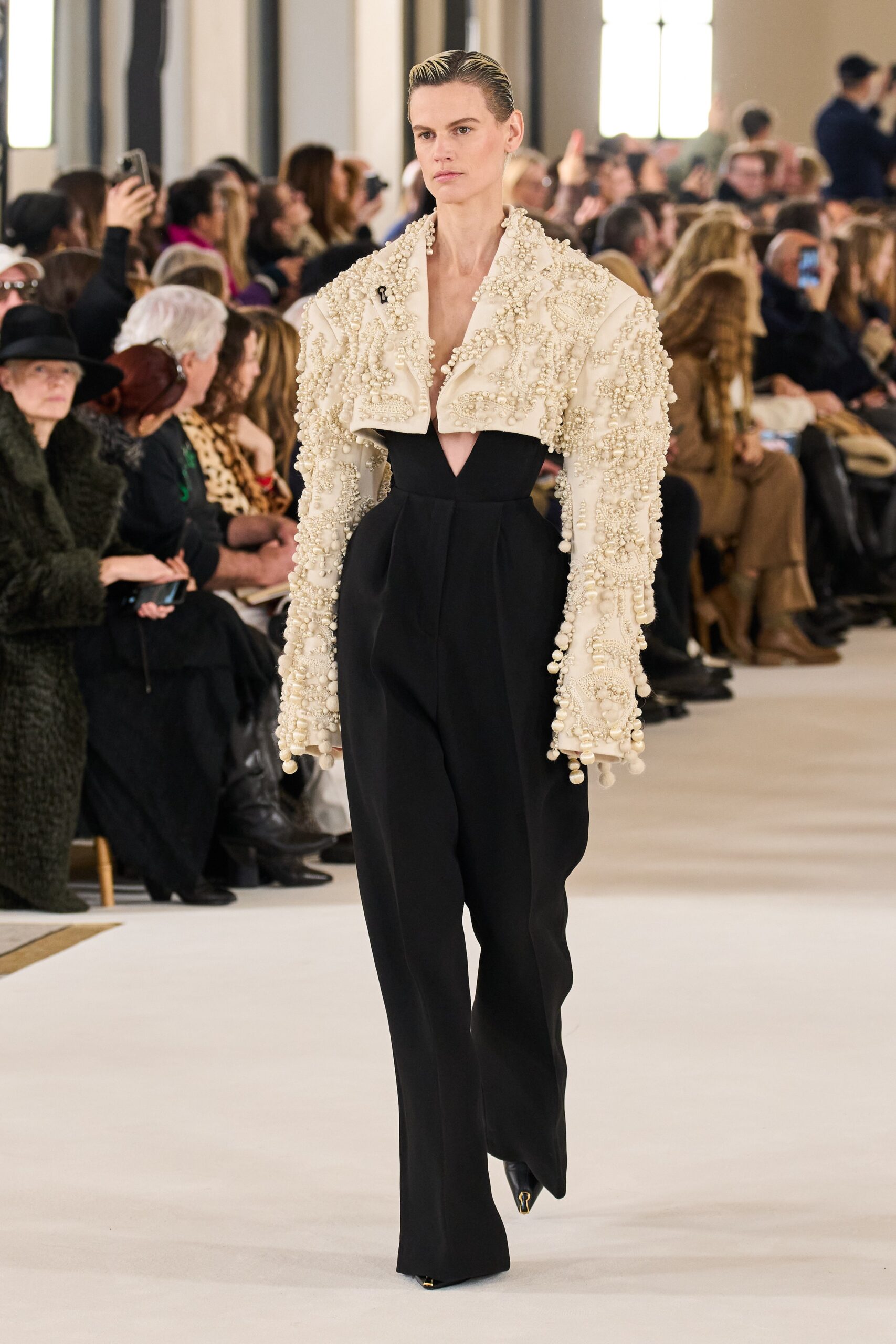 Schiaparelli S/S 23 Couture Look 5