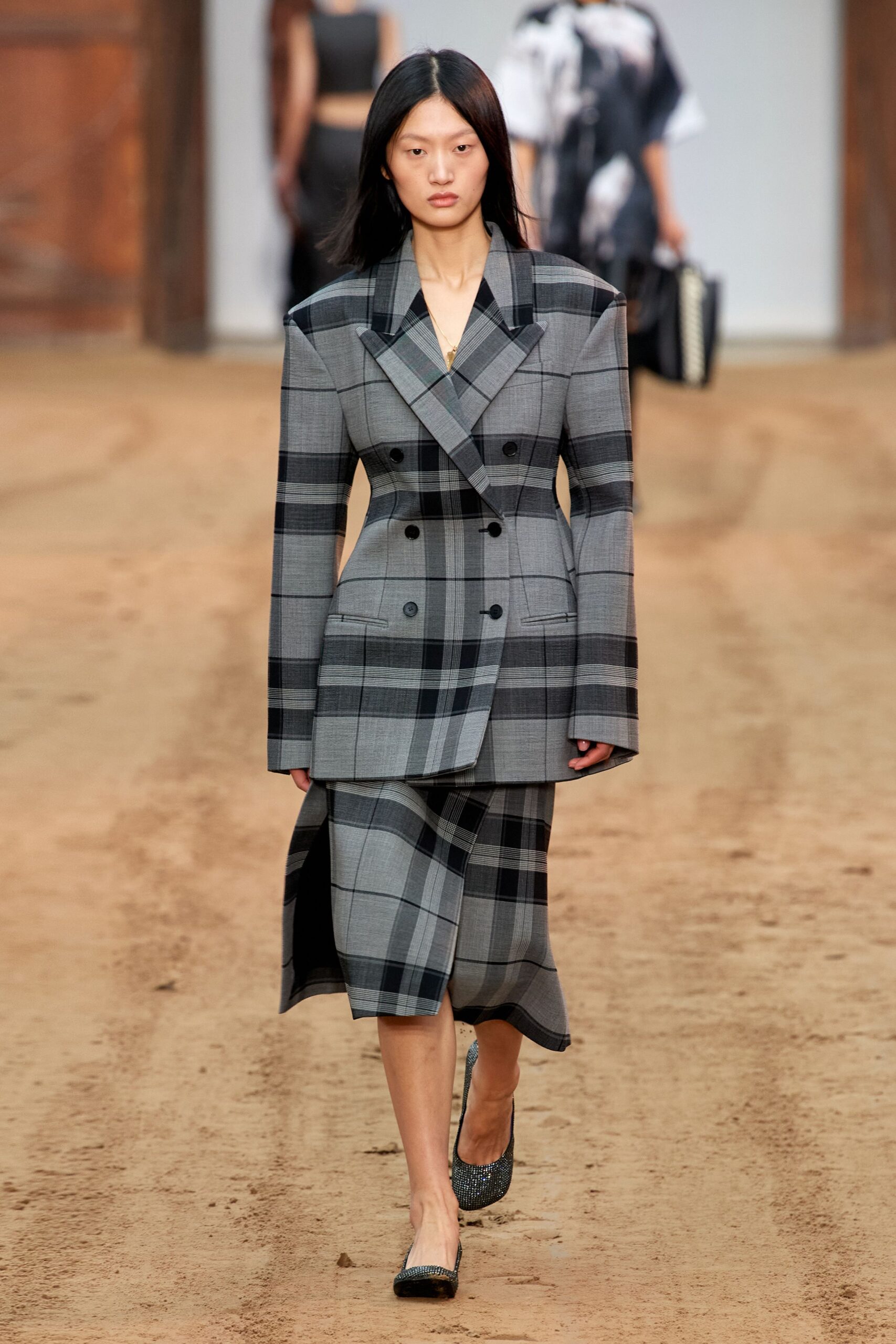 Stella McCartney F/W 23 Look 5