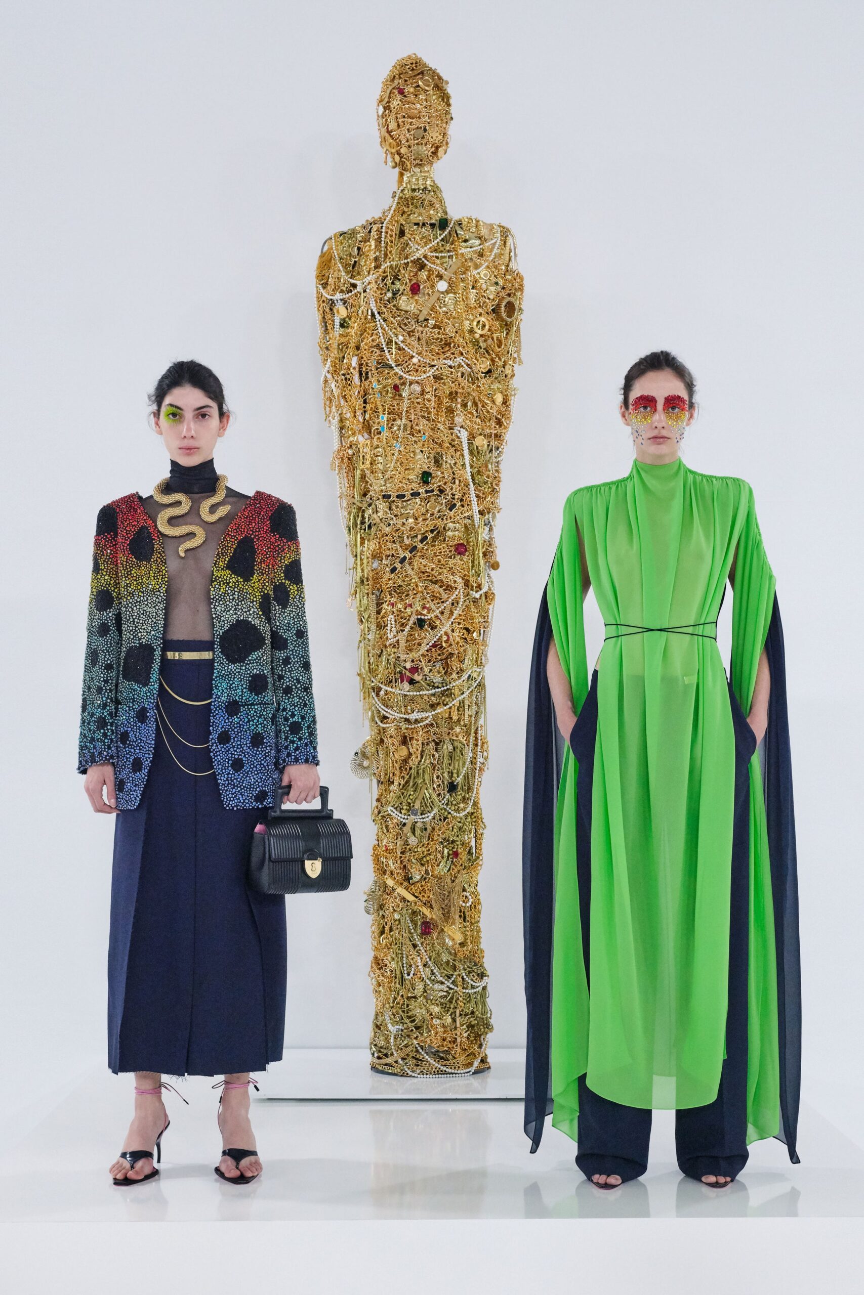 Schiaparelli S/S 20 Look 6