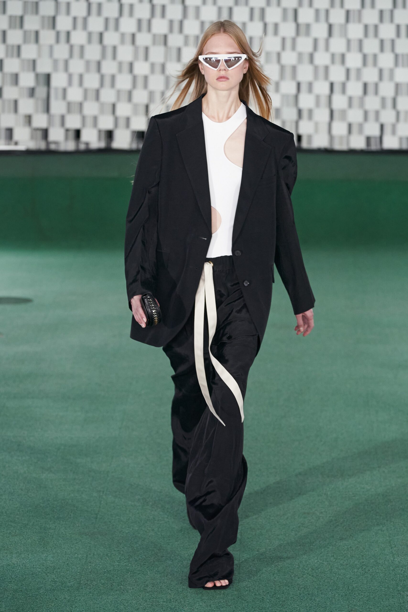 Stella McCartney S/S 22 Look 6