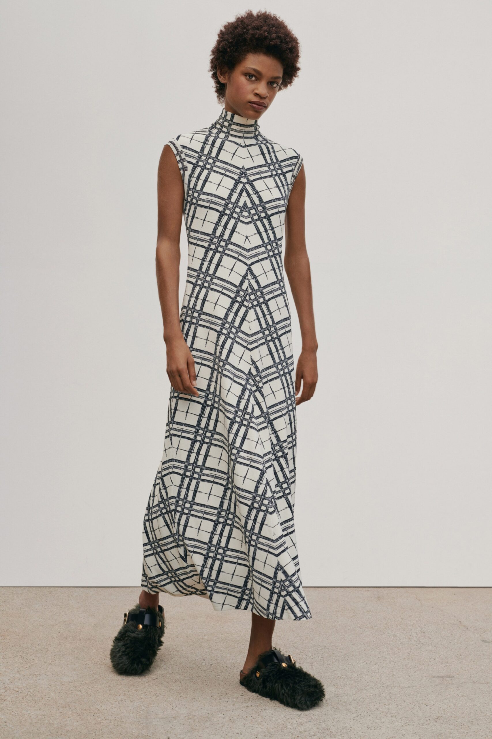 St. John S/S 22 Look 7