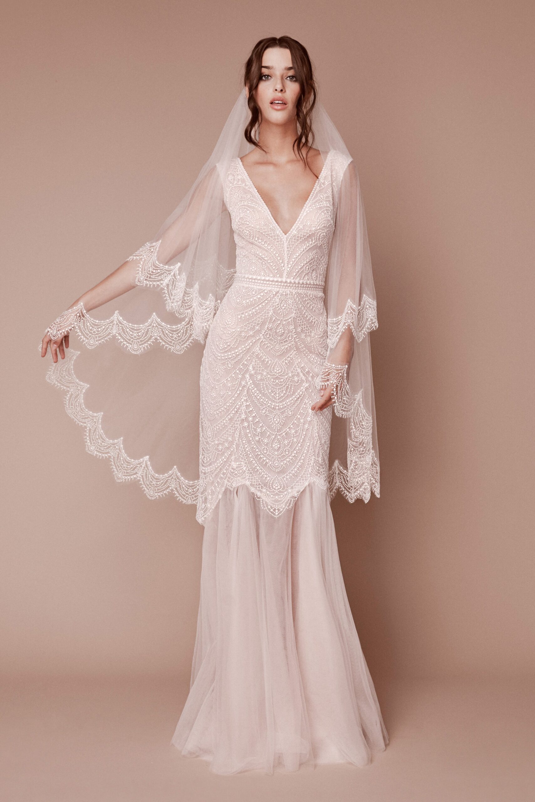 Tadashi Shoji F/W 19 Bridal Look 7