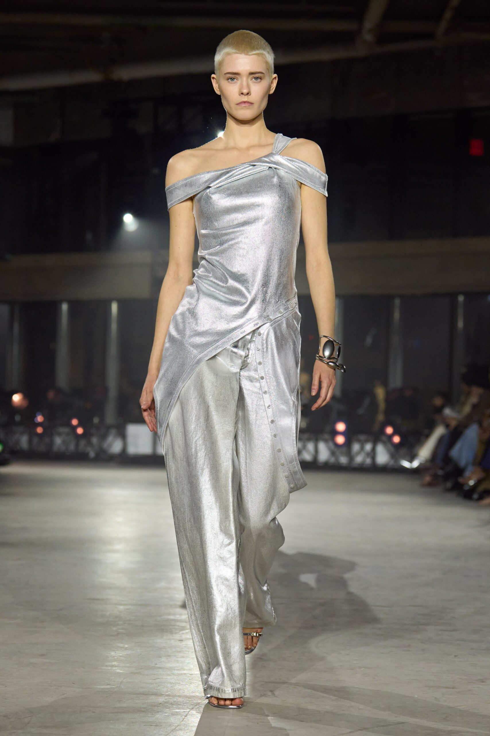 Simkhai F/W 23 Look 7