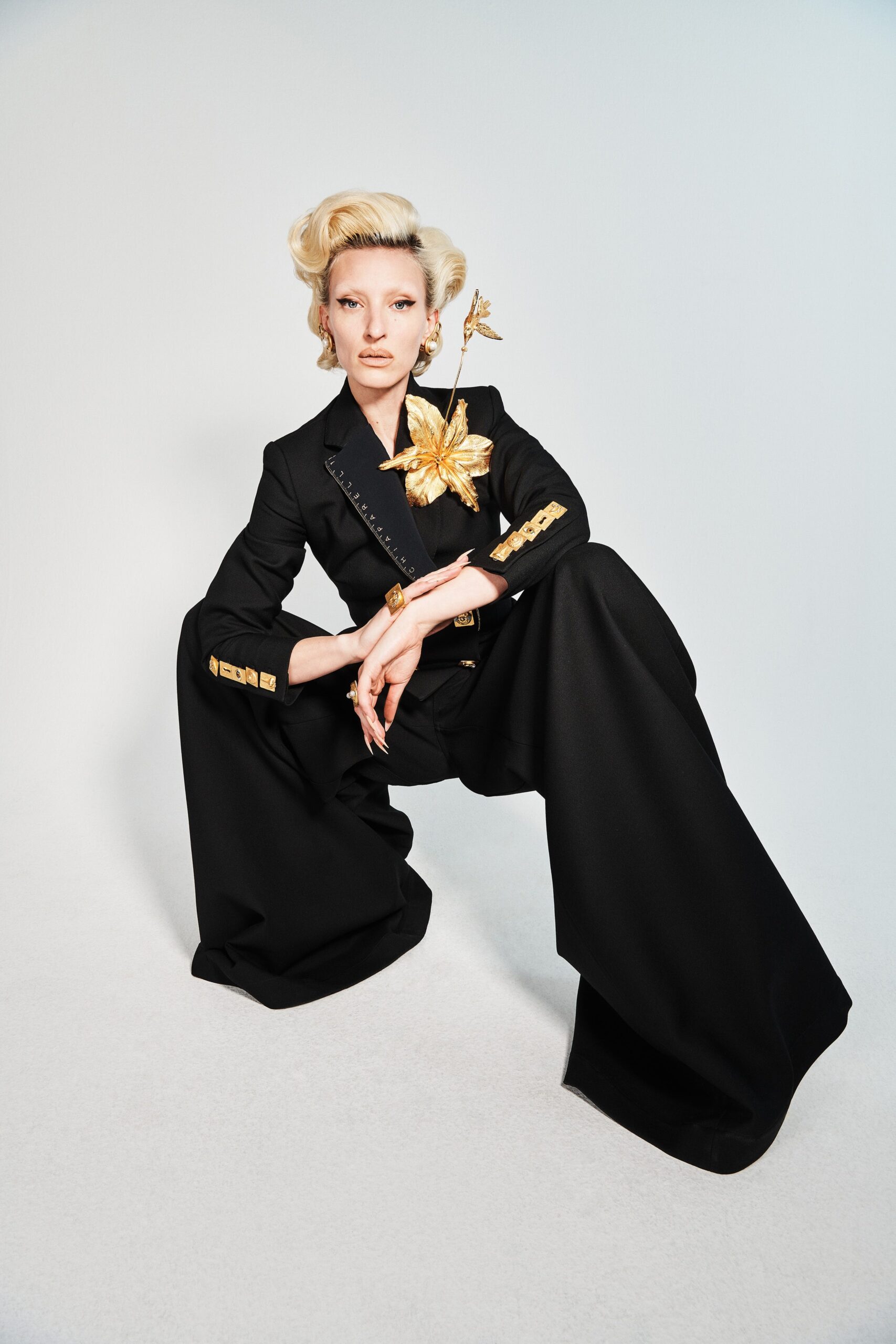 Schiaparelli F/W 21 Look 8