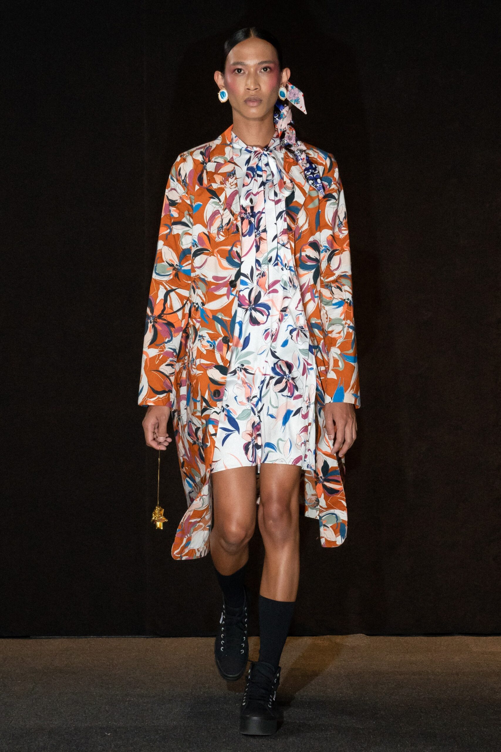 Snow Xue Gao S/S 22 Look 8