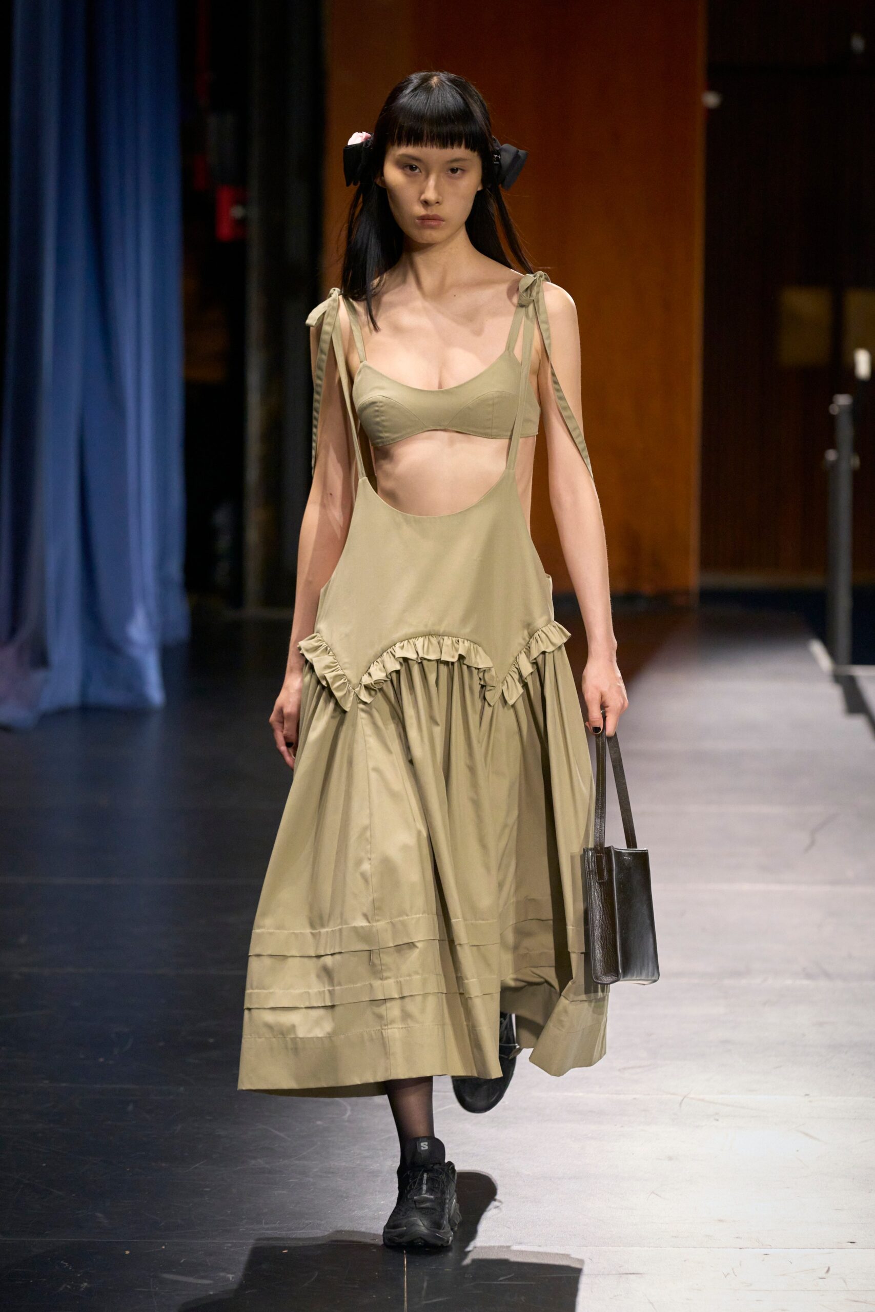 Sandy Liang S/S 23 Look 8
