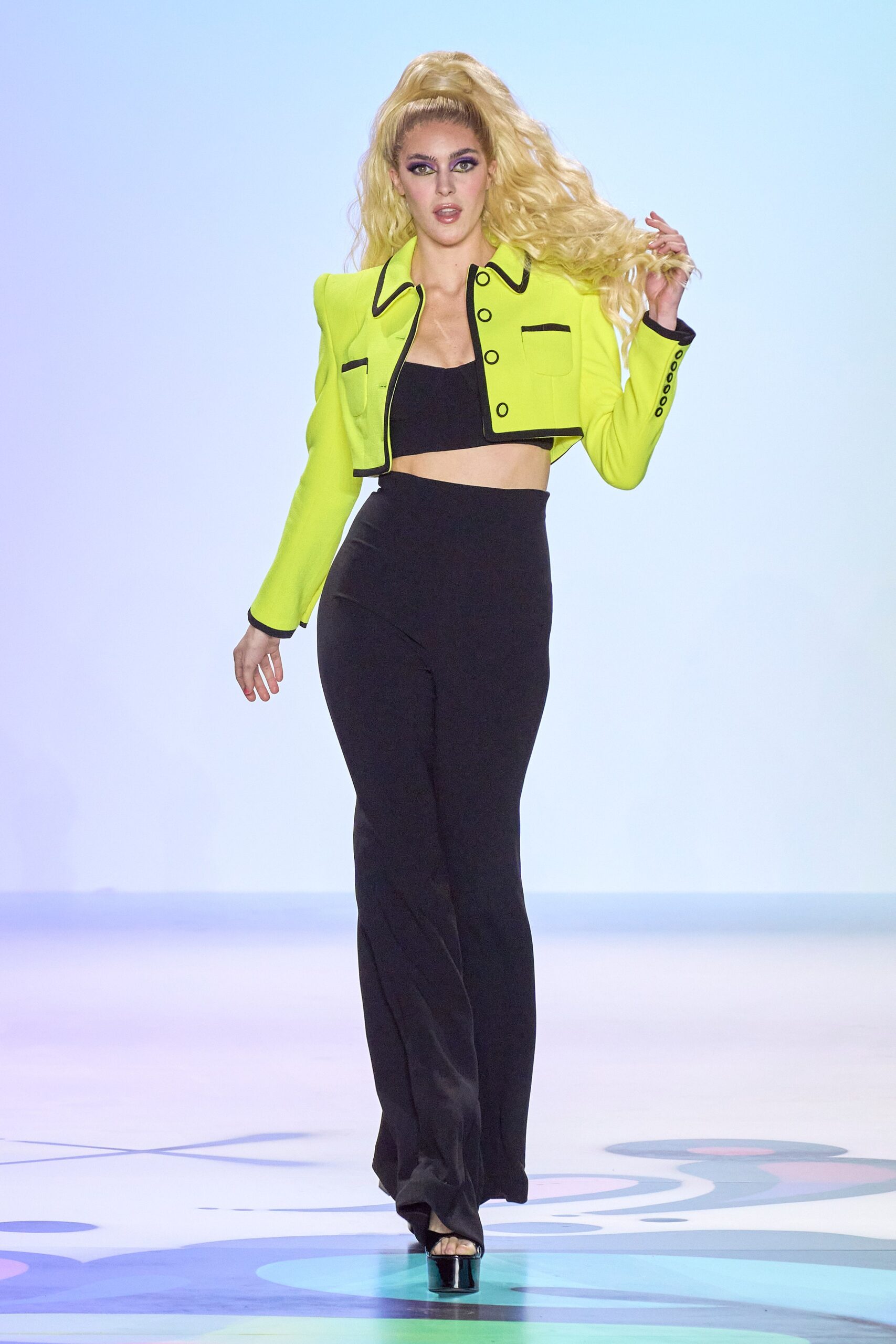 Sergio Hudson S/S 23 Look 8