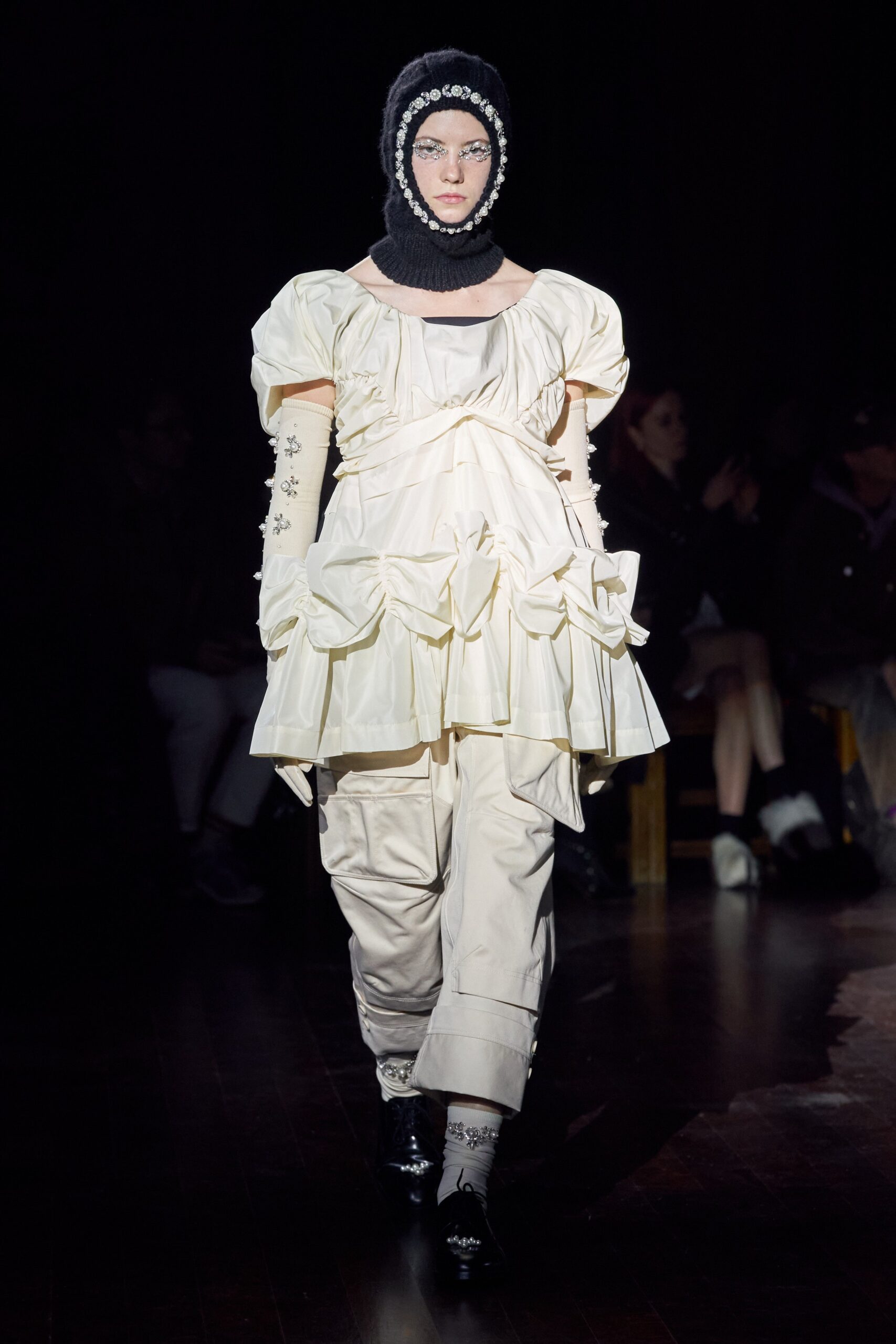 Simone Rocha F/W 22 Look 9