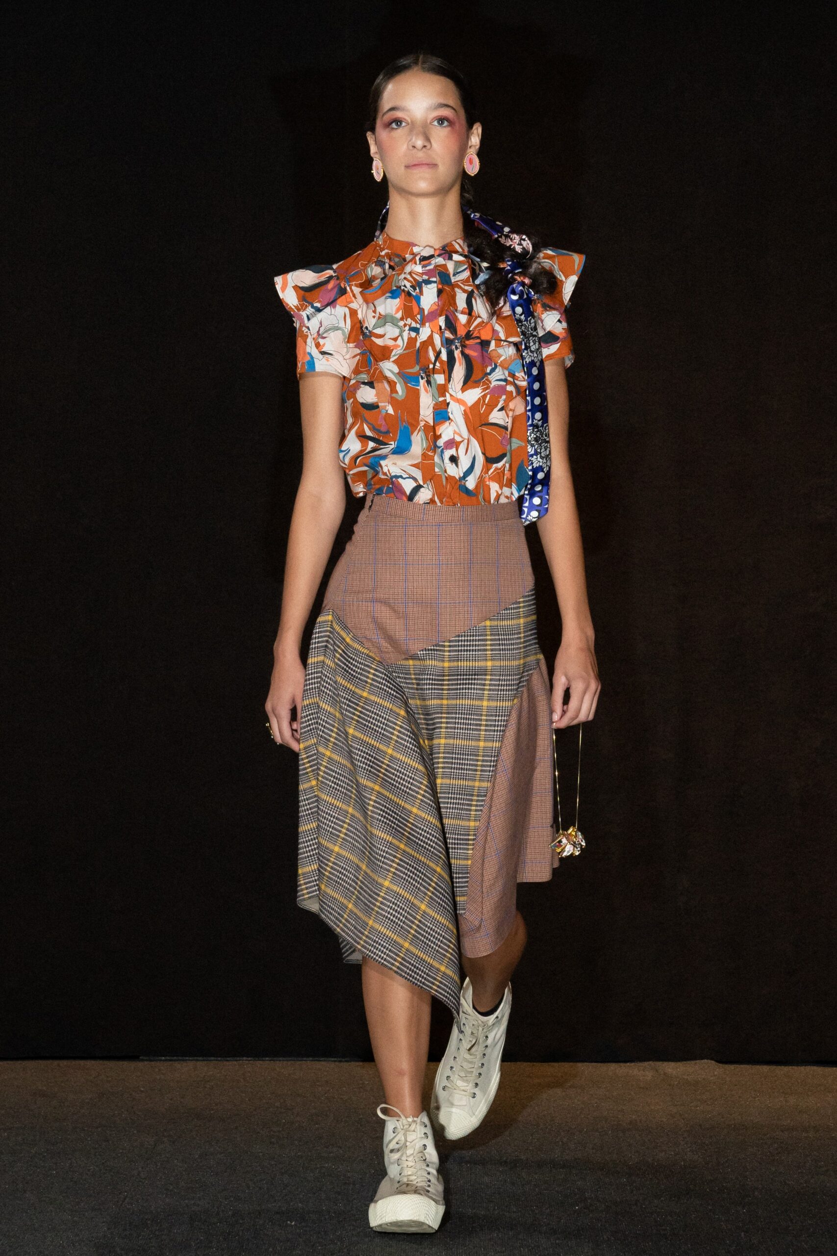 Snow Xue Gao S/S 22 Look 9