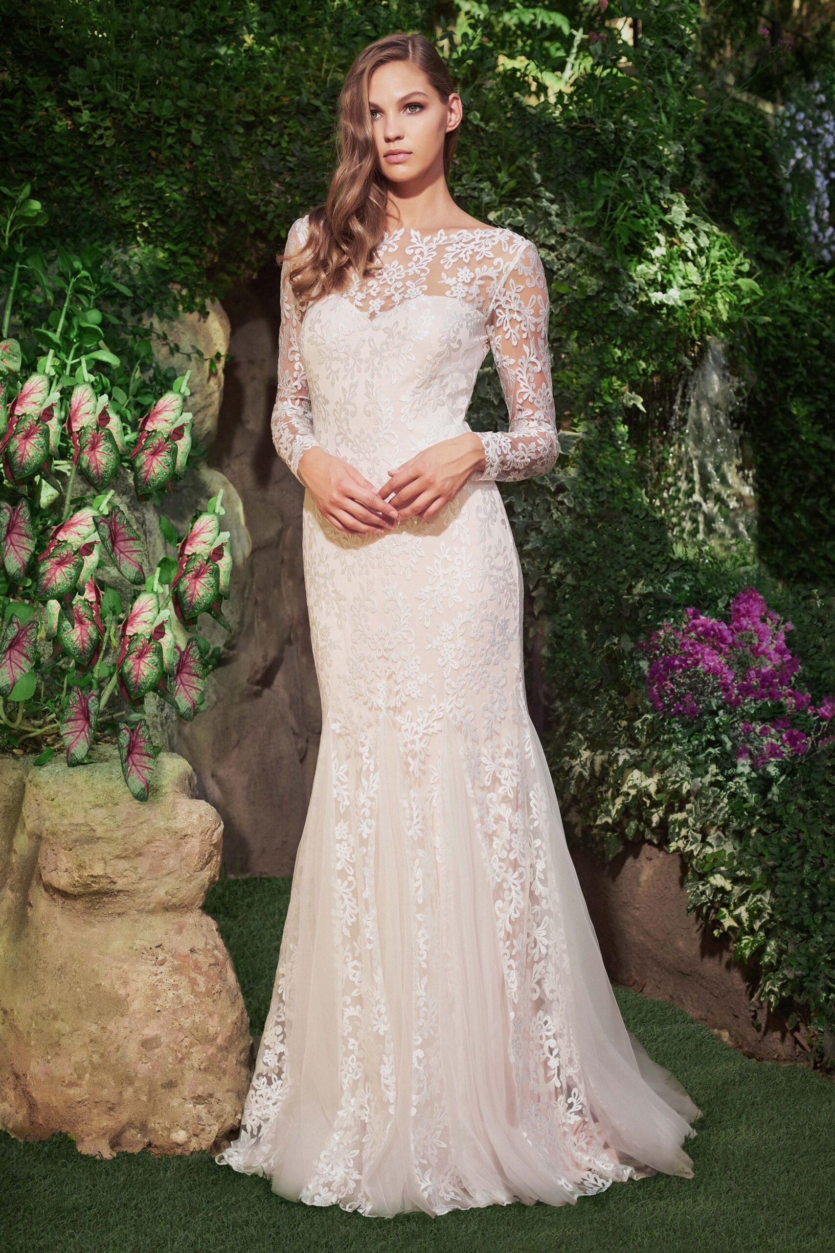 Tadashi Shoji F/W 20 Bridal Look 9