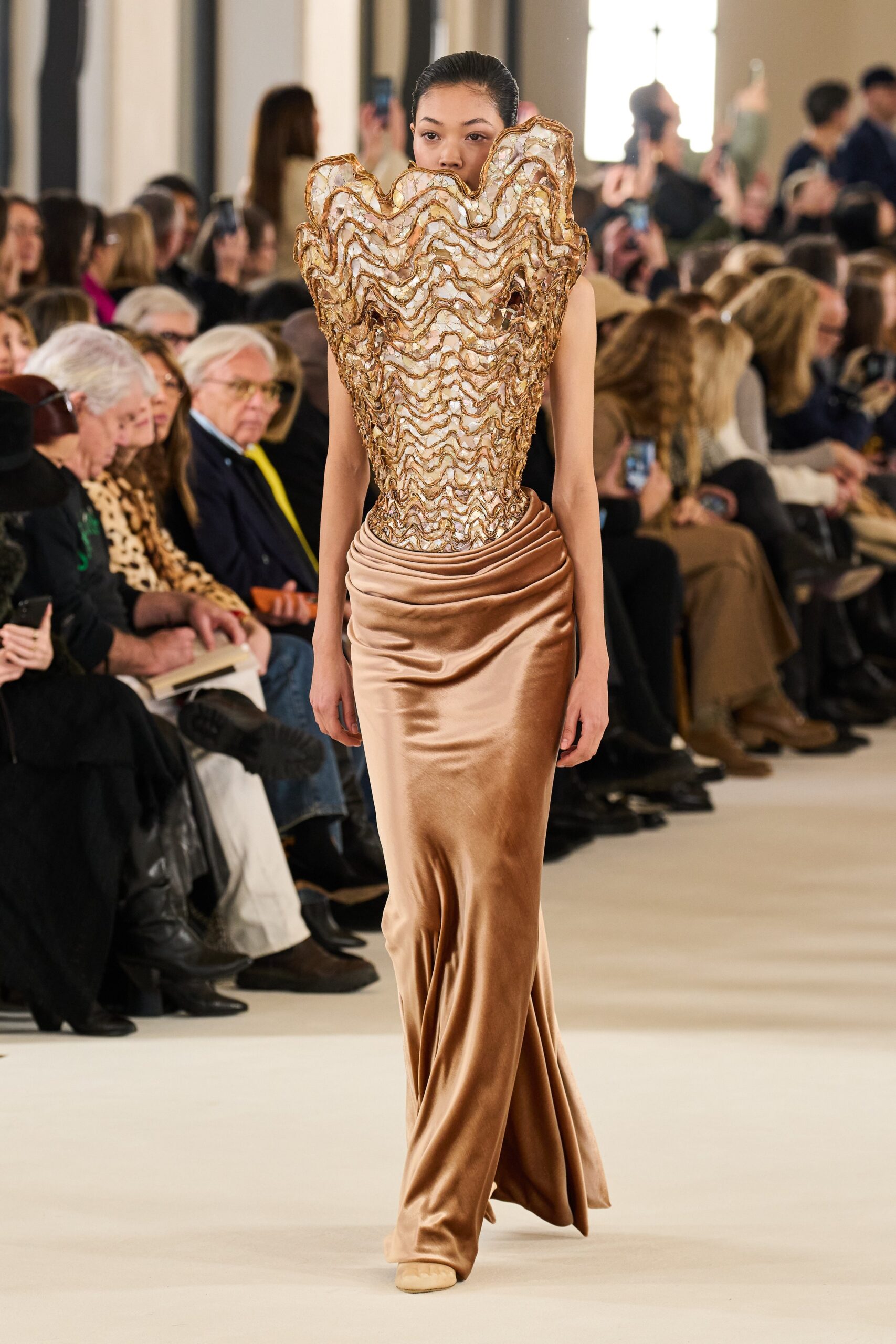 Schiaparelli S/S 23 Couture Look 9