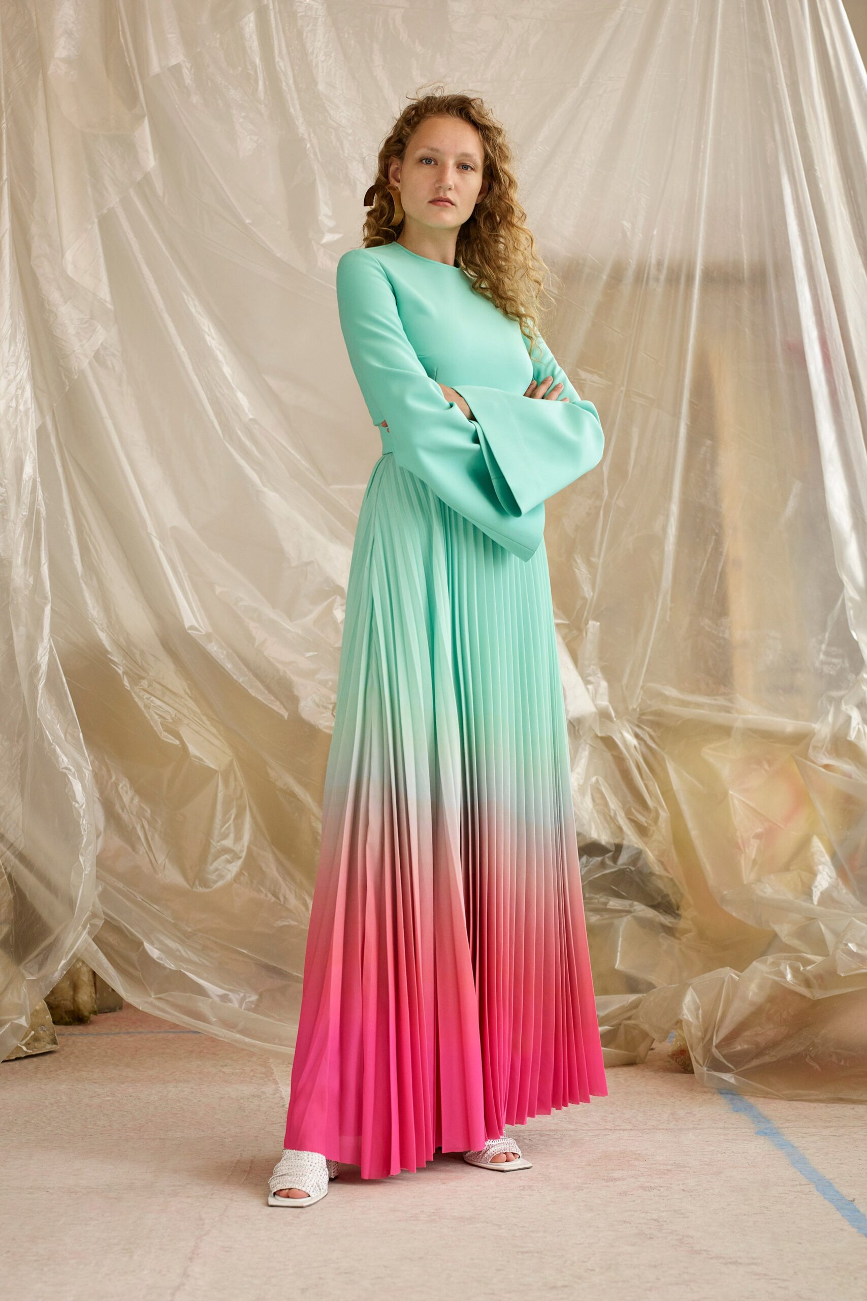 Solace London Resort 20 Look 10