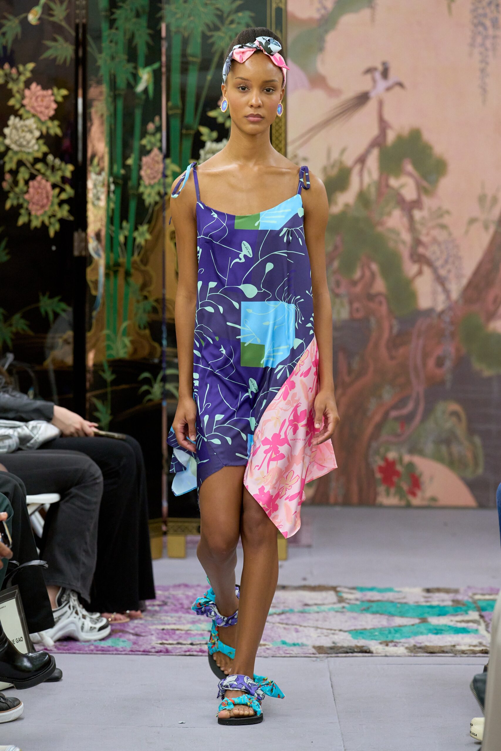 Snow Xue Gao S/S 23 Look 10