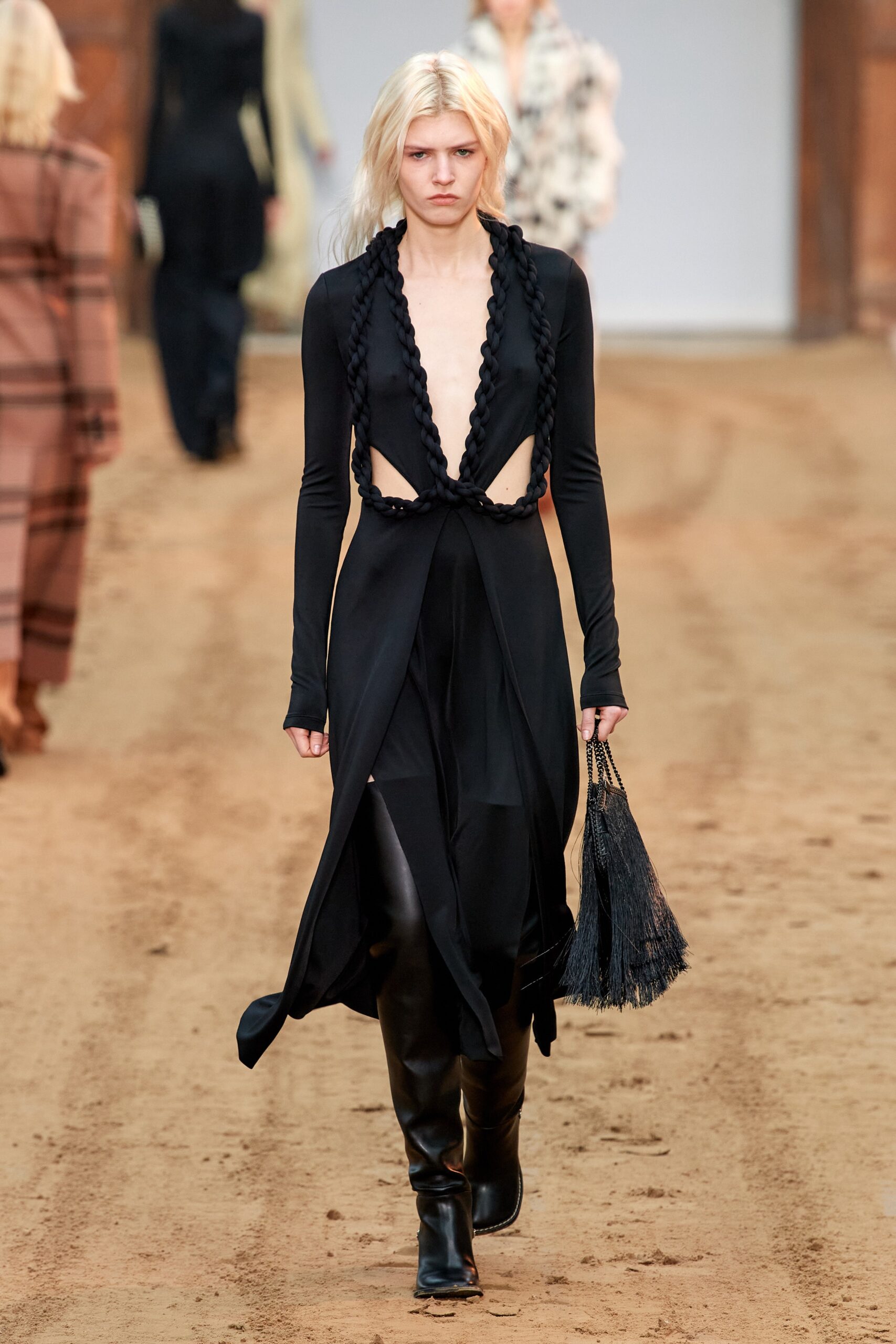 Stella McCartney F/W 23 Look 10