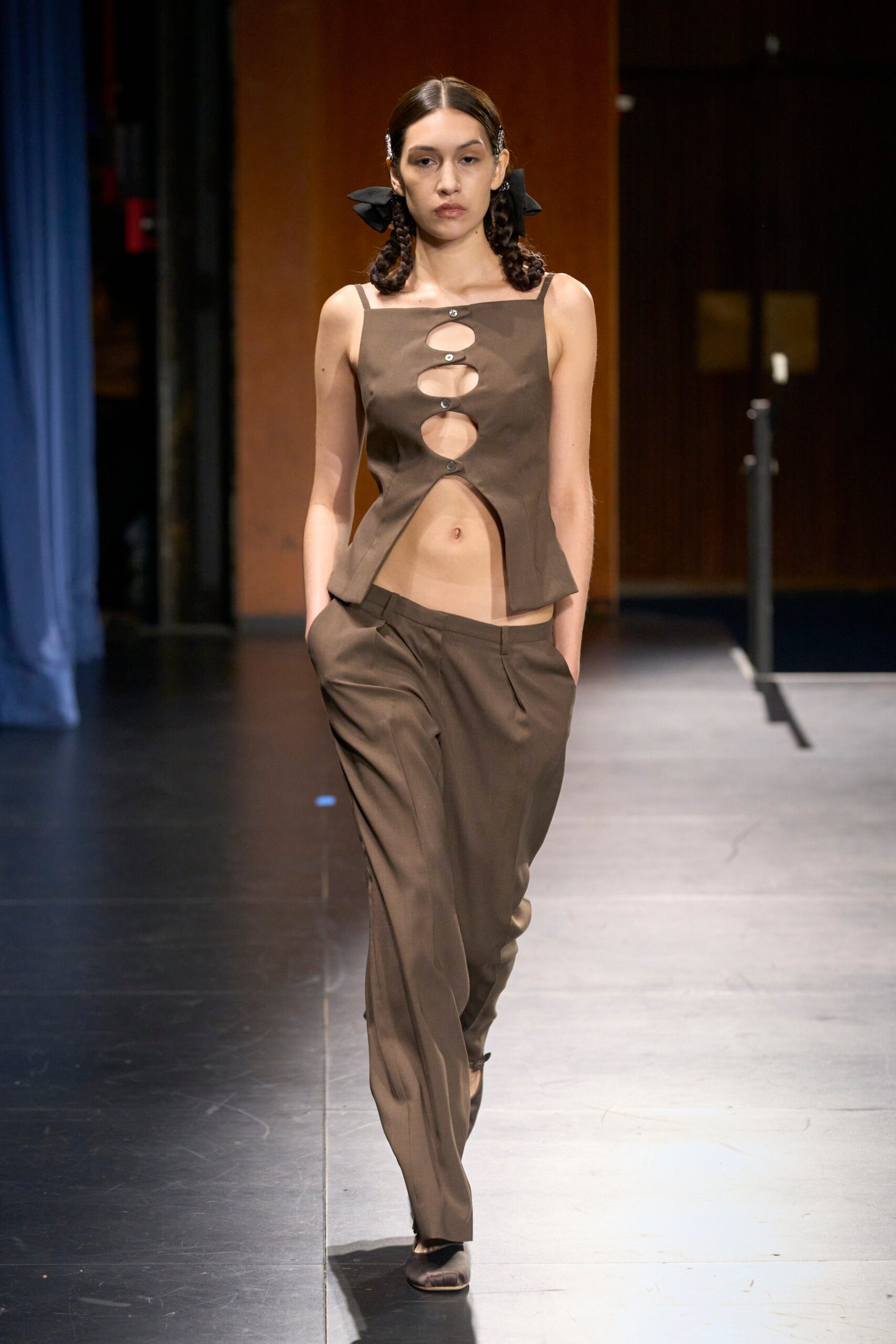 Sandy Liang S/S 23 Look 11