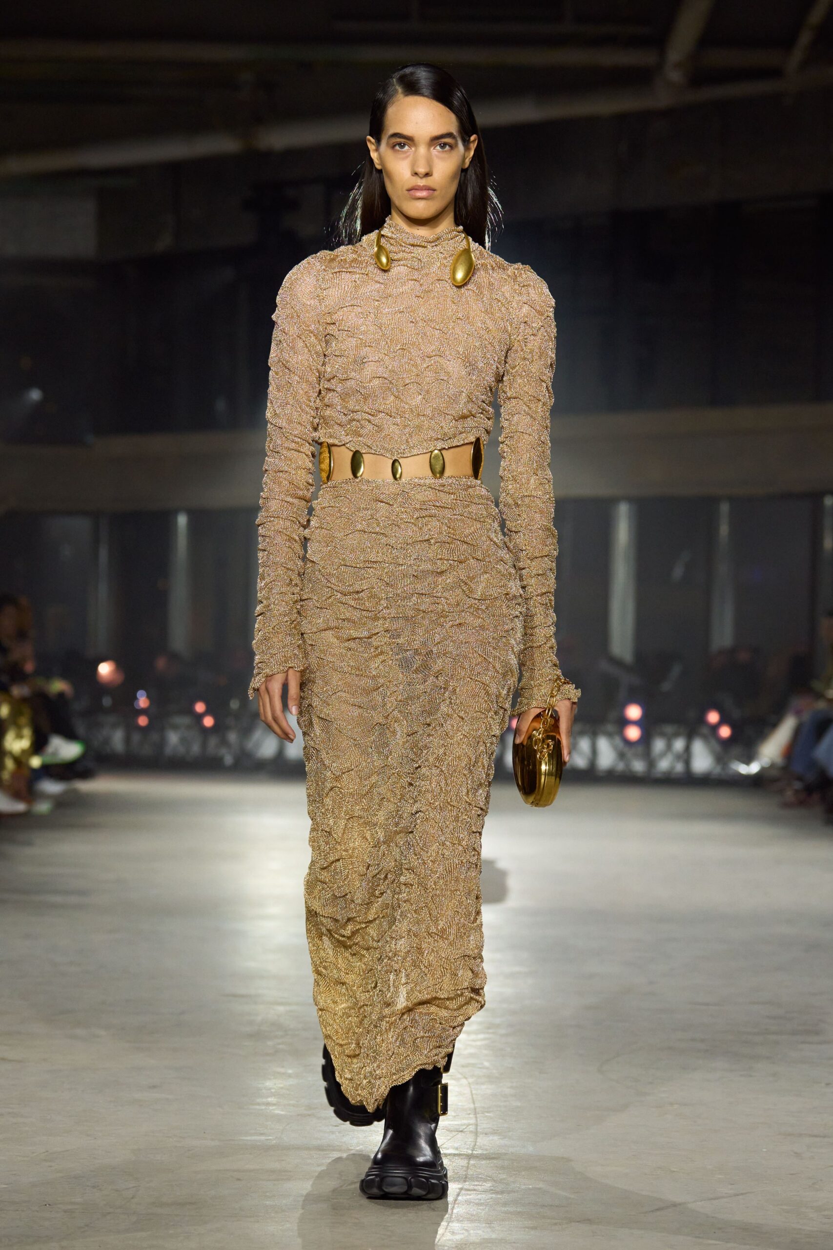 Simkhai F/W 23 Look 11