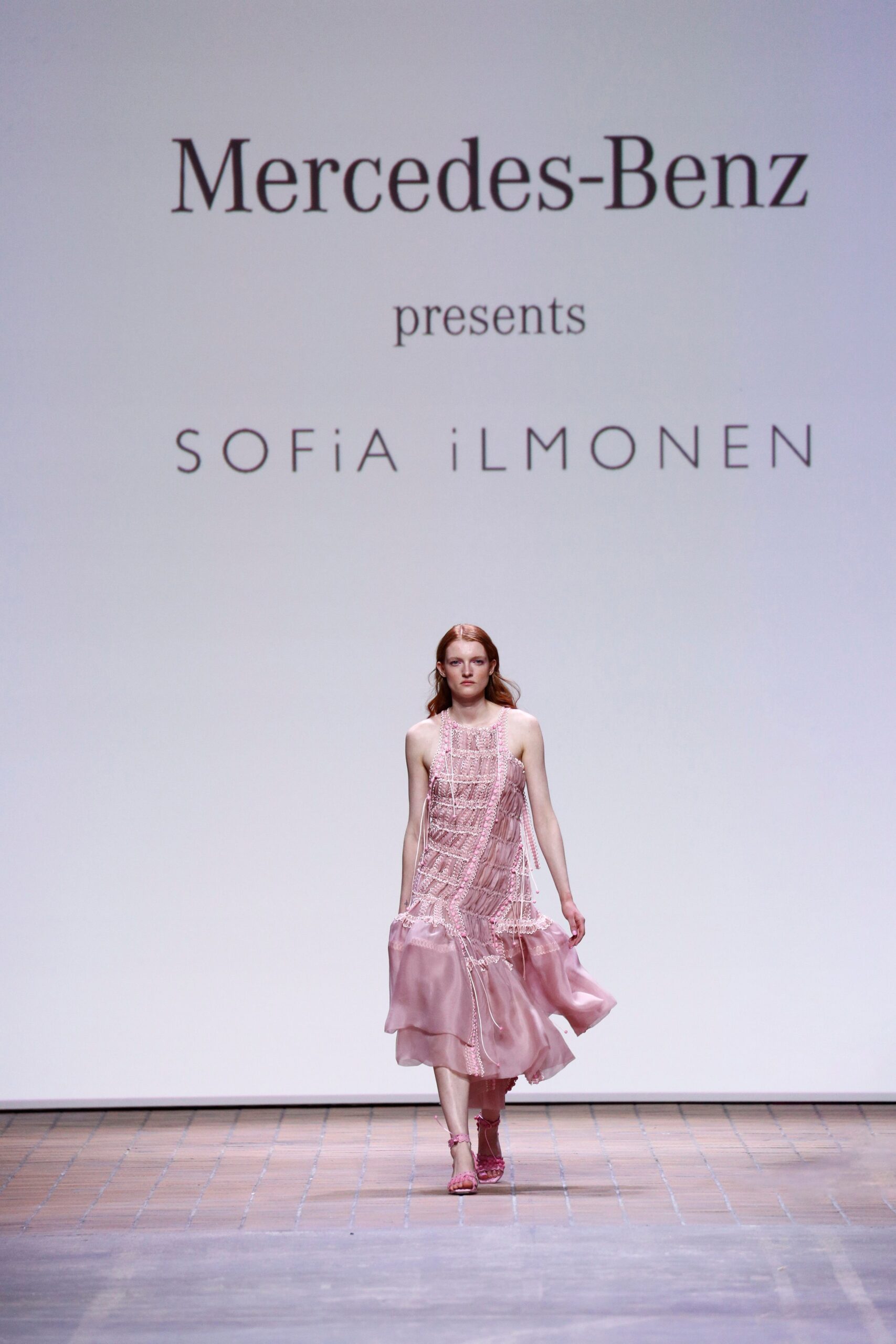 Sofia Ilmonen Berlin F/W 22 Look 11