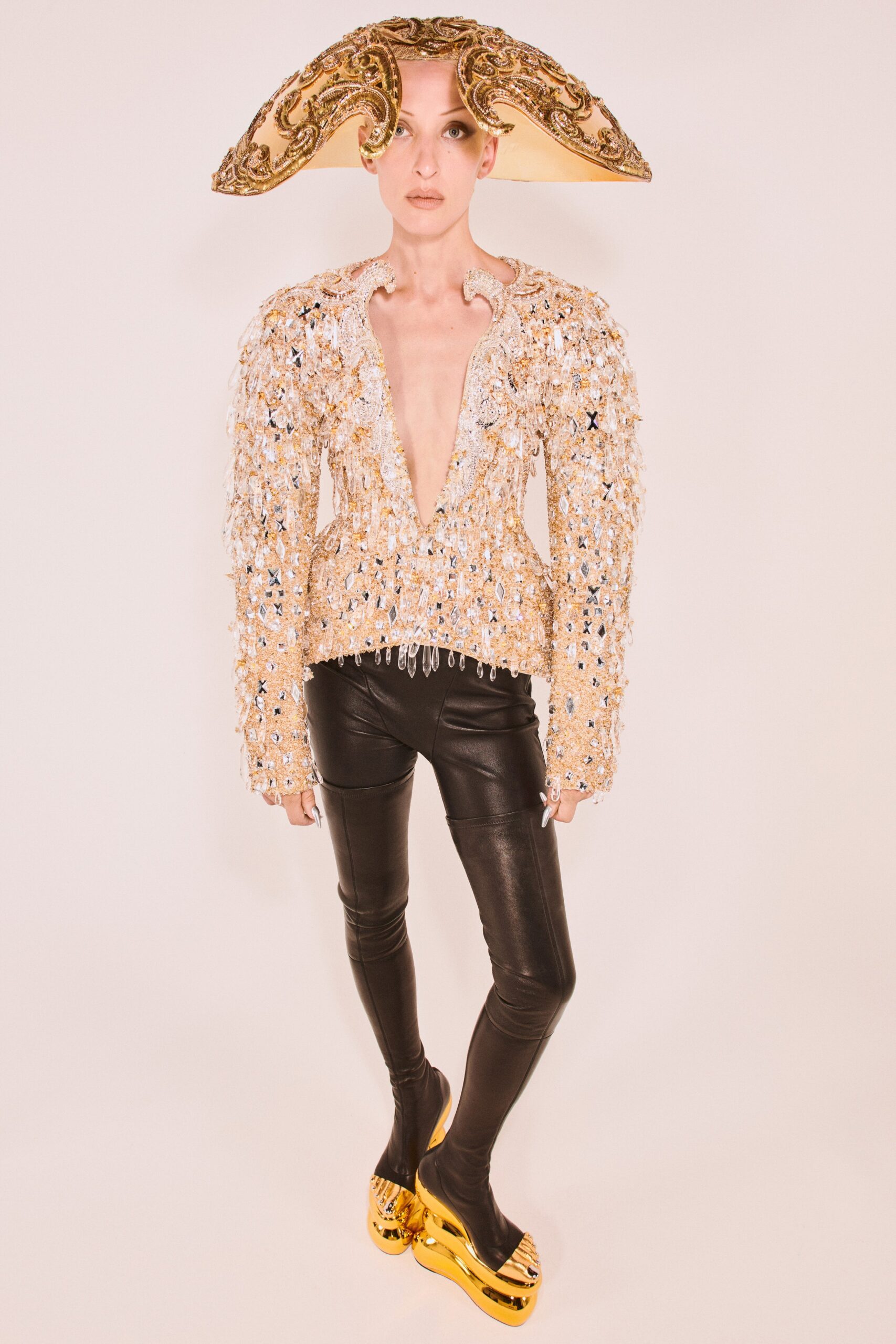 Schiaparelli F/W 21 Couture Look 12