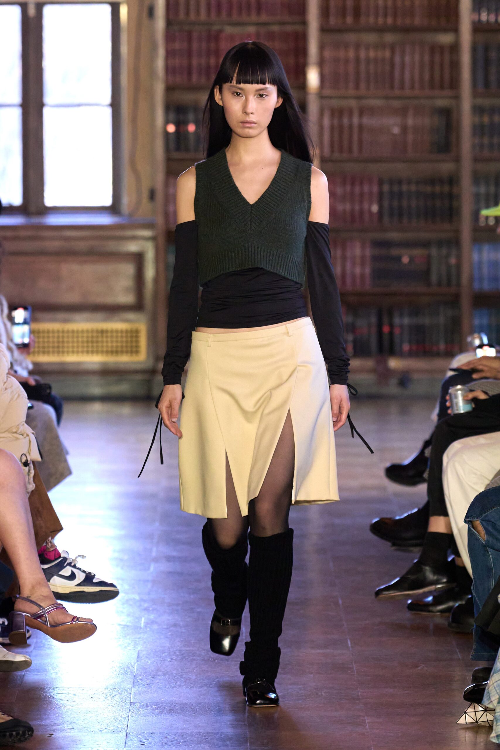 Sandy Liang F/W 23 Look 12