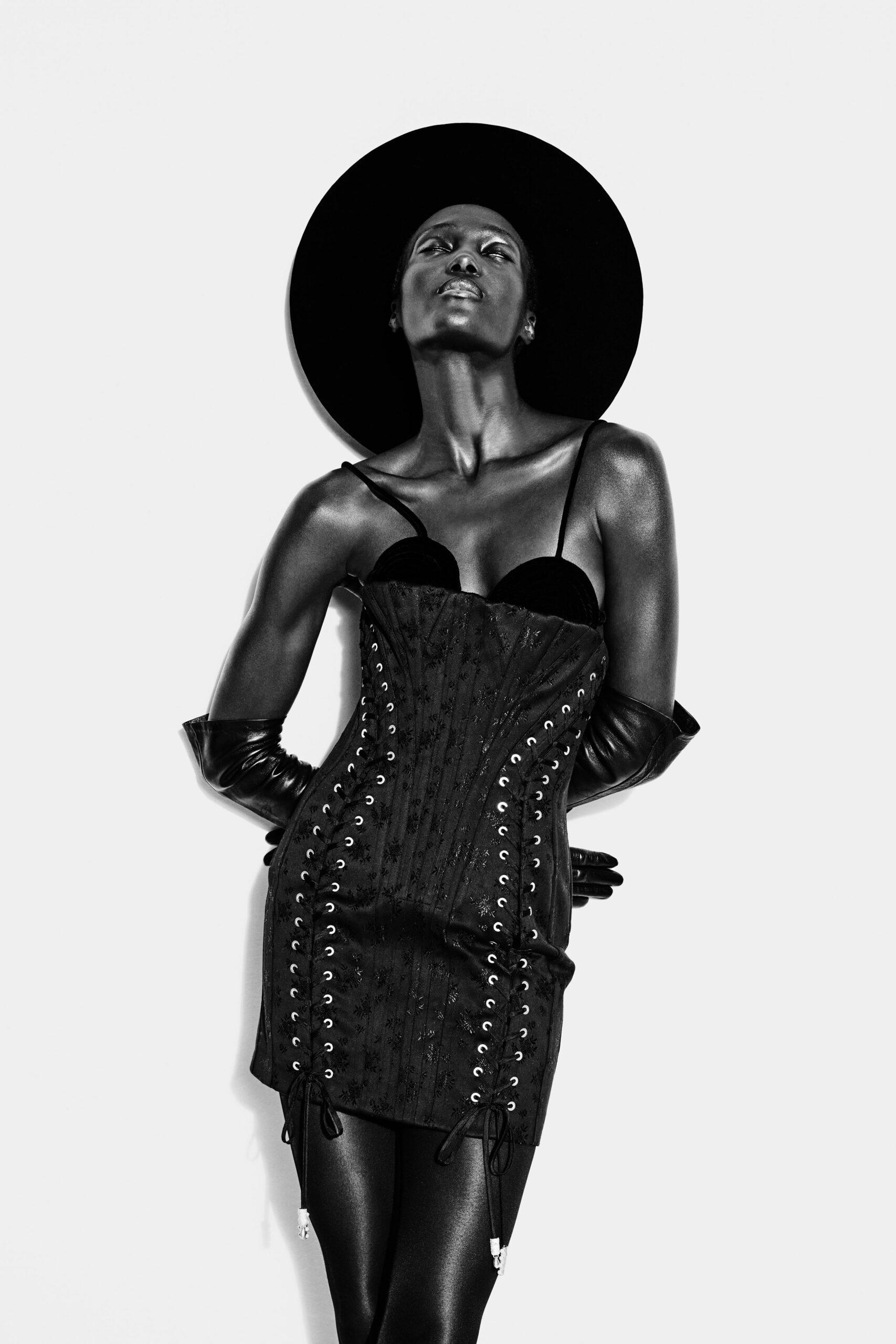 Schiaparelli F/W 22 Look 12