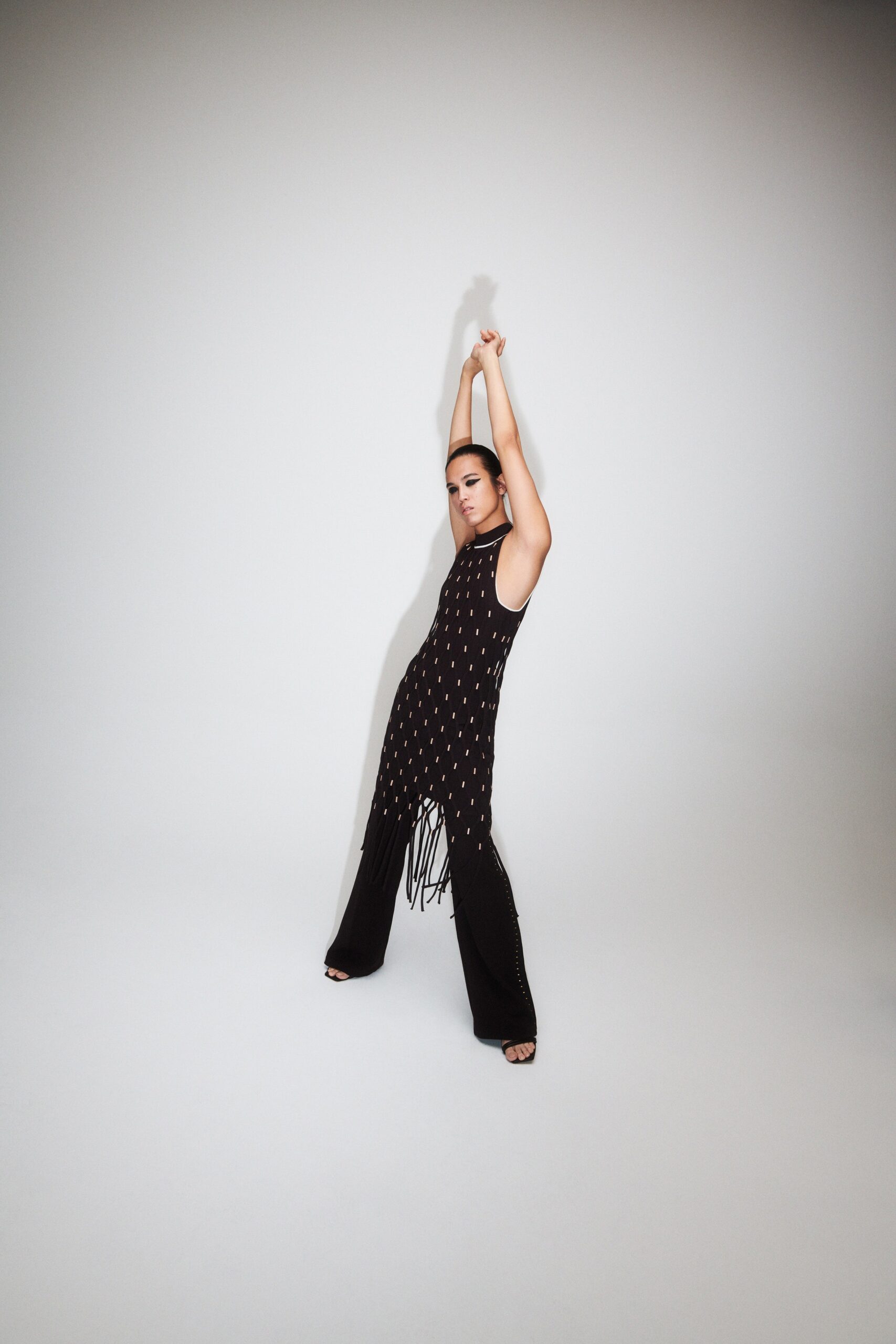Simkhai F/W 22 Look 13