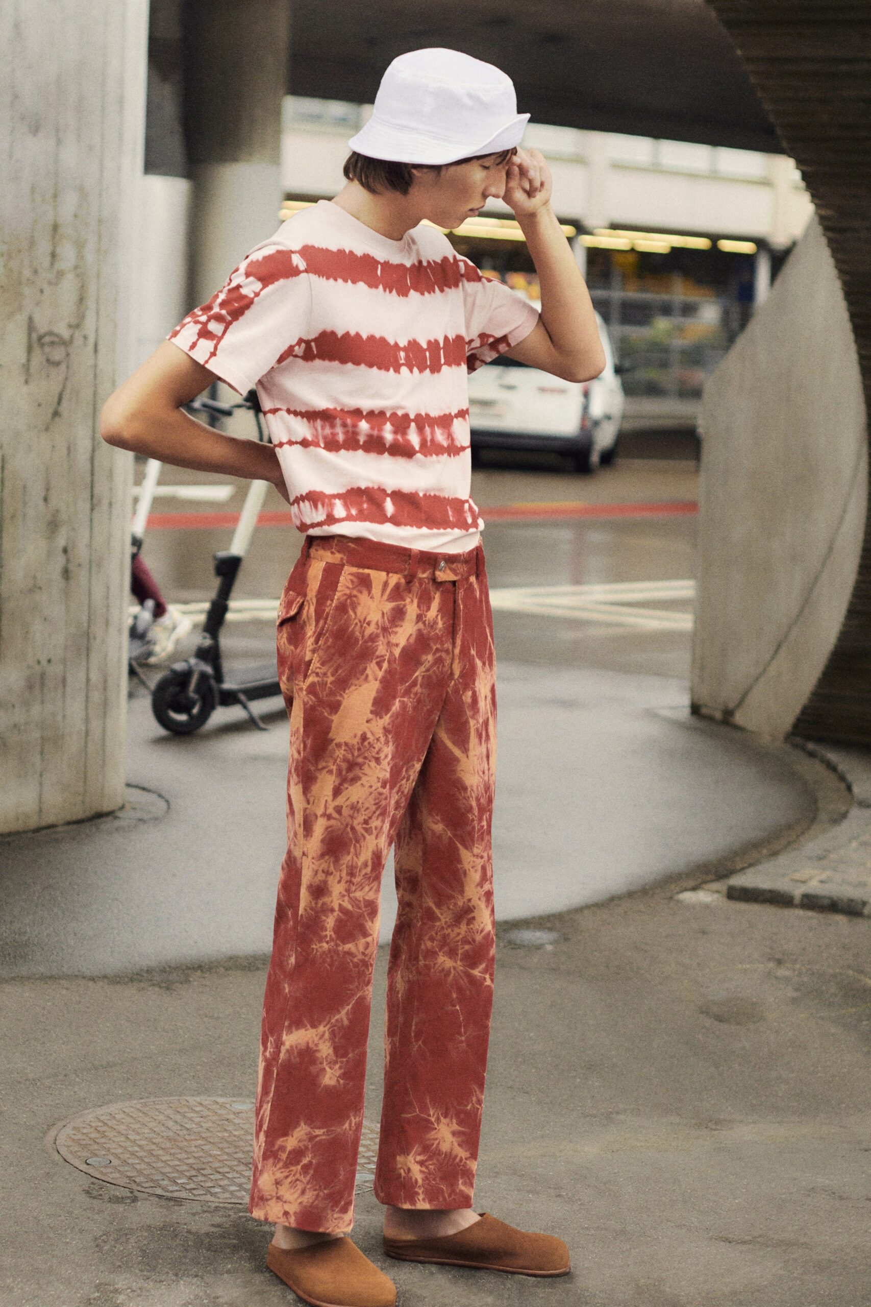 Sandro S/S 22 Menswear Look 13