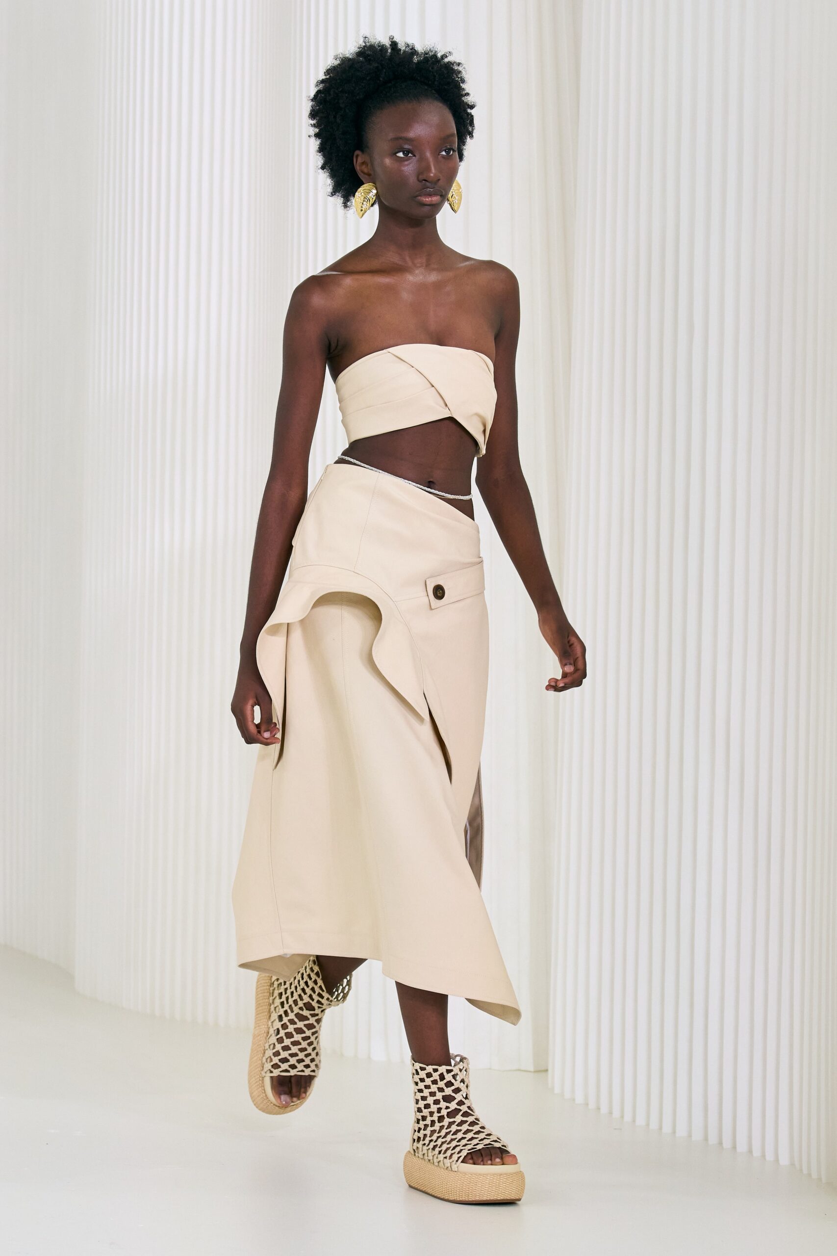 Simkhai S/S 23 Look 13