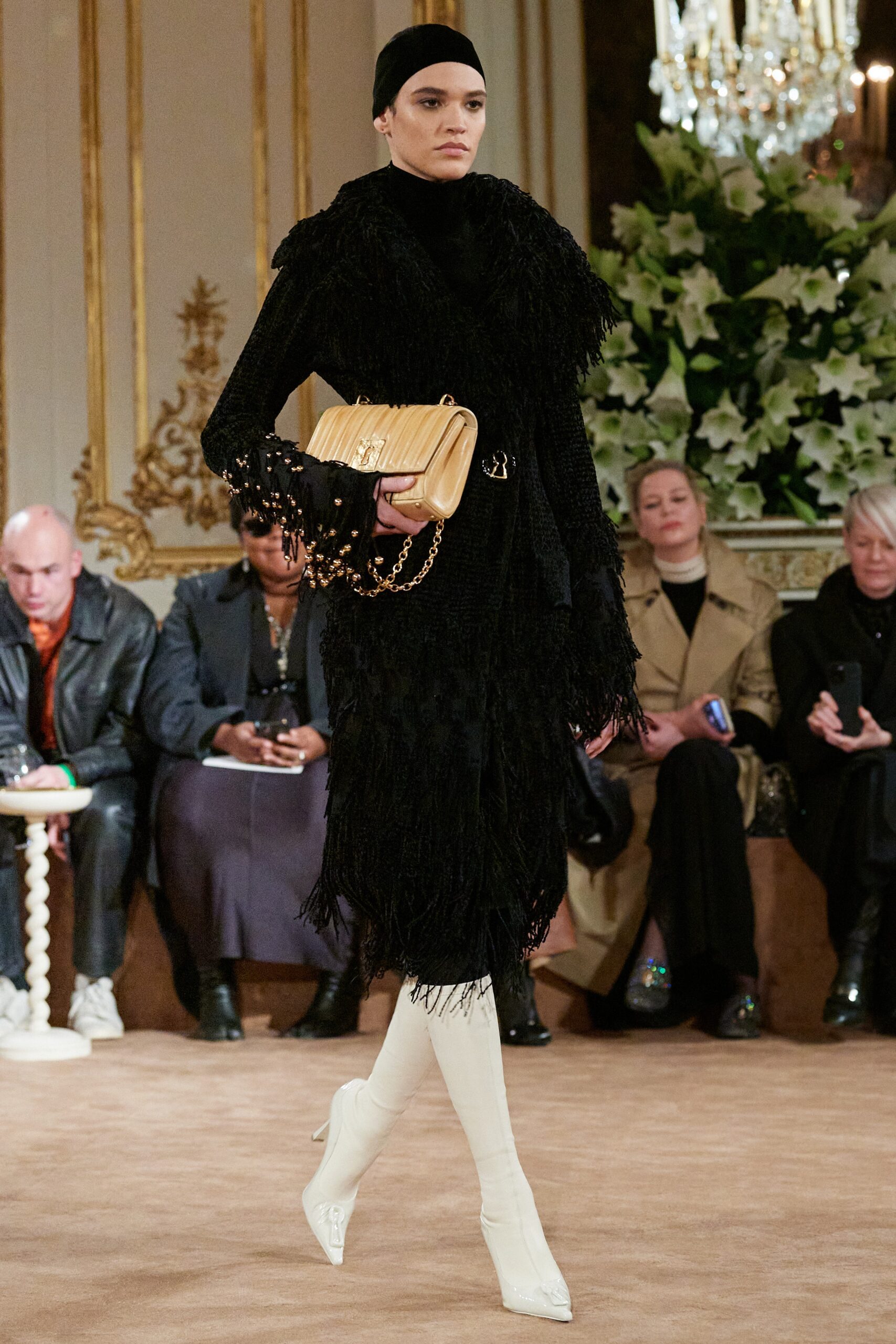 Schiaparelli F/W 23 Look 13