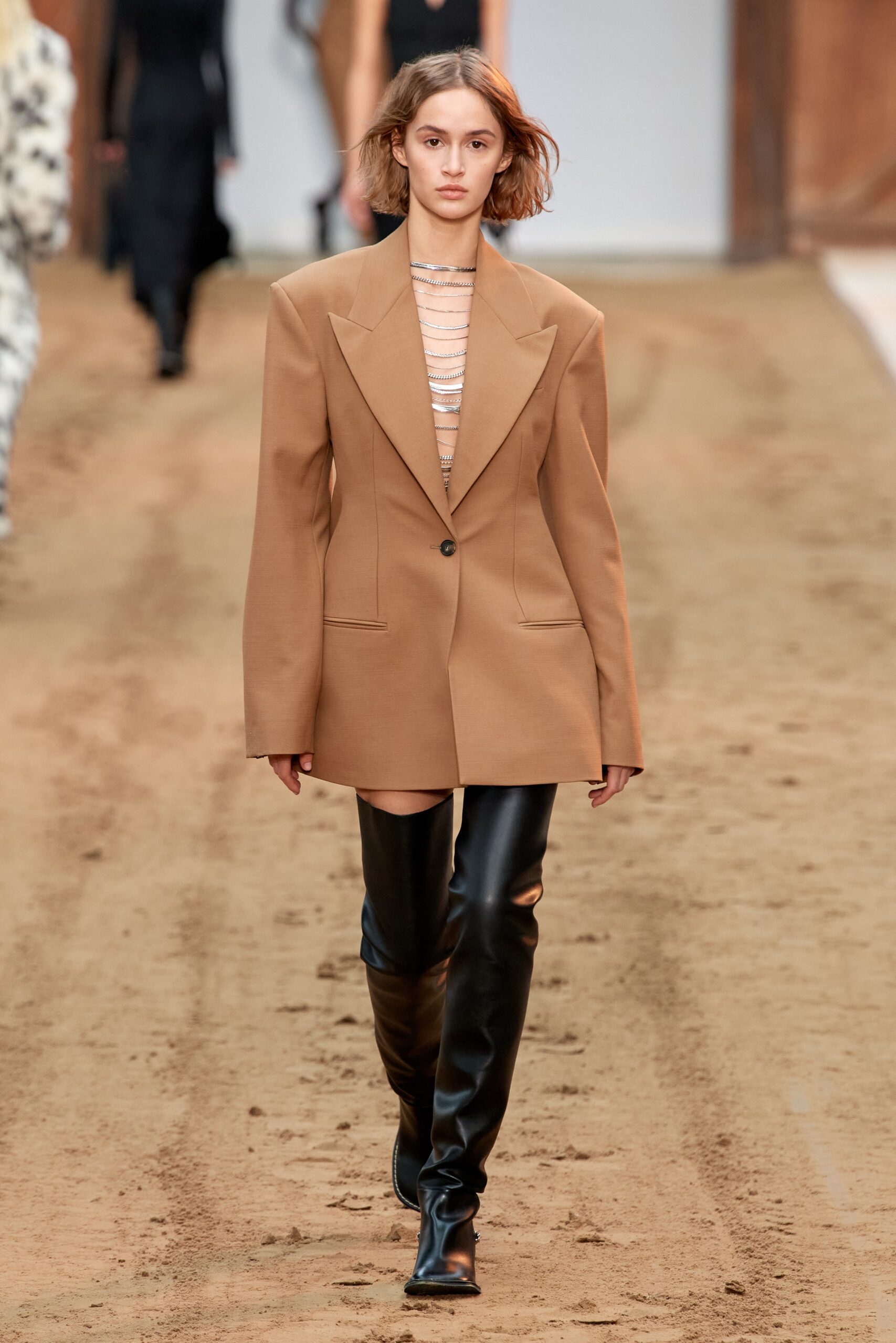 Stella McCartney F/W 23 Look 13