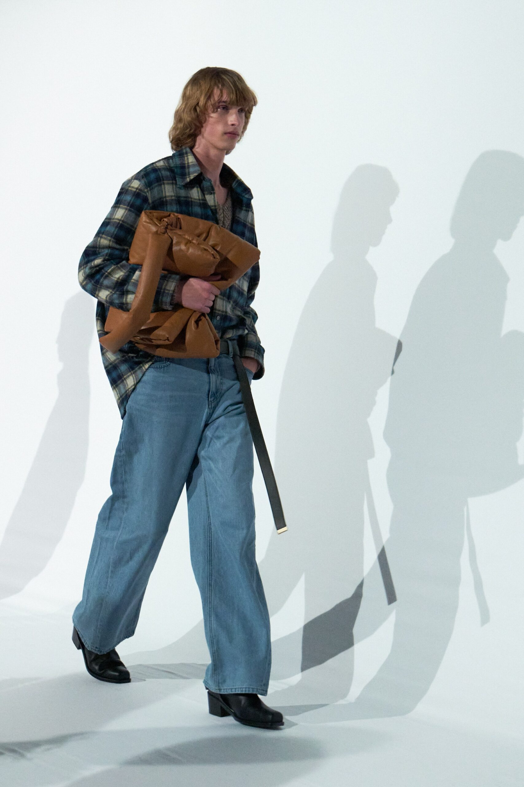System F/W 23 Look 13