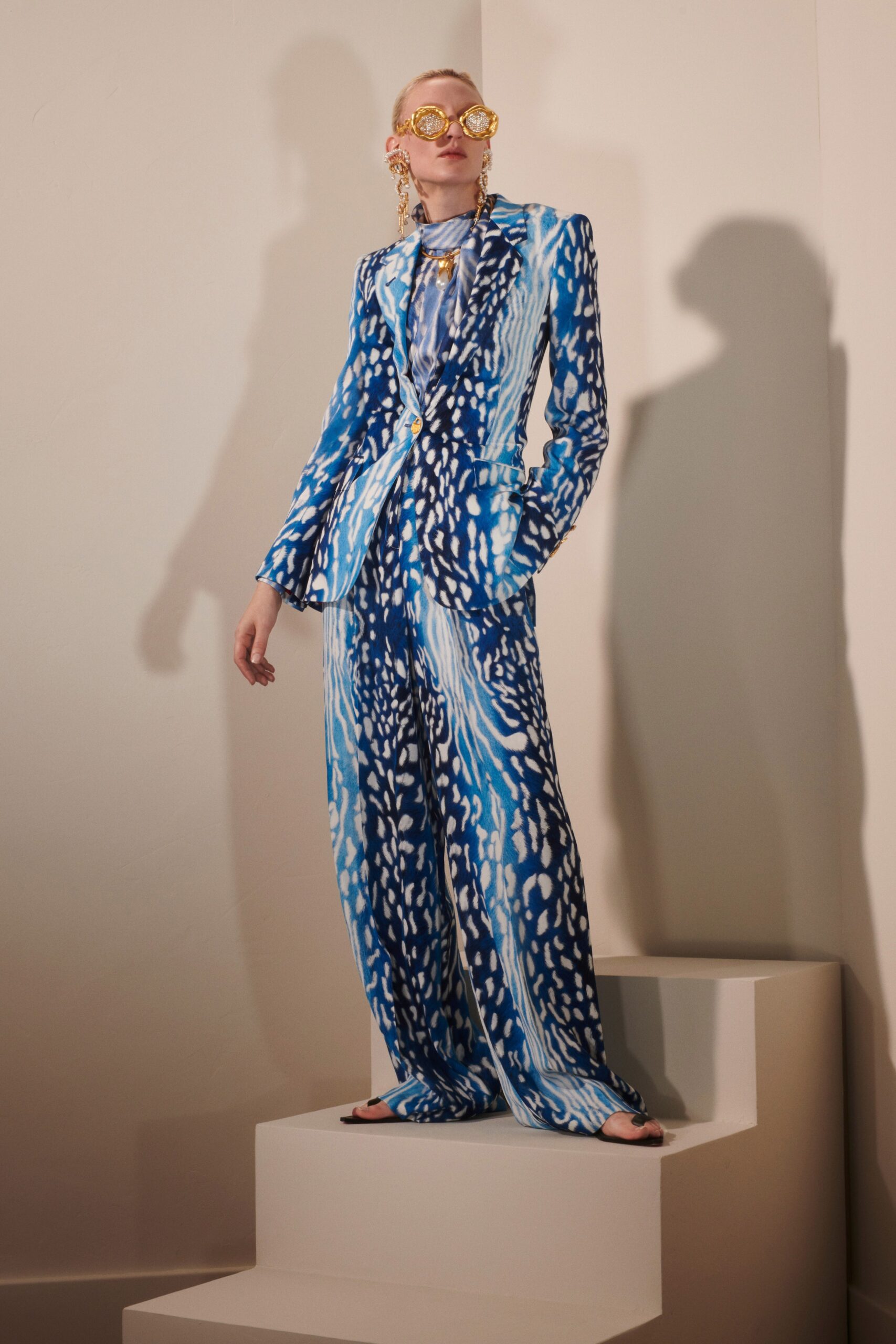 Schiaparelli F/W 20 Look 13