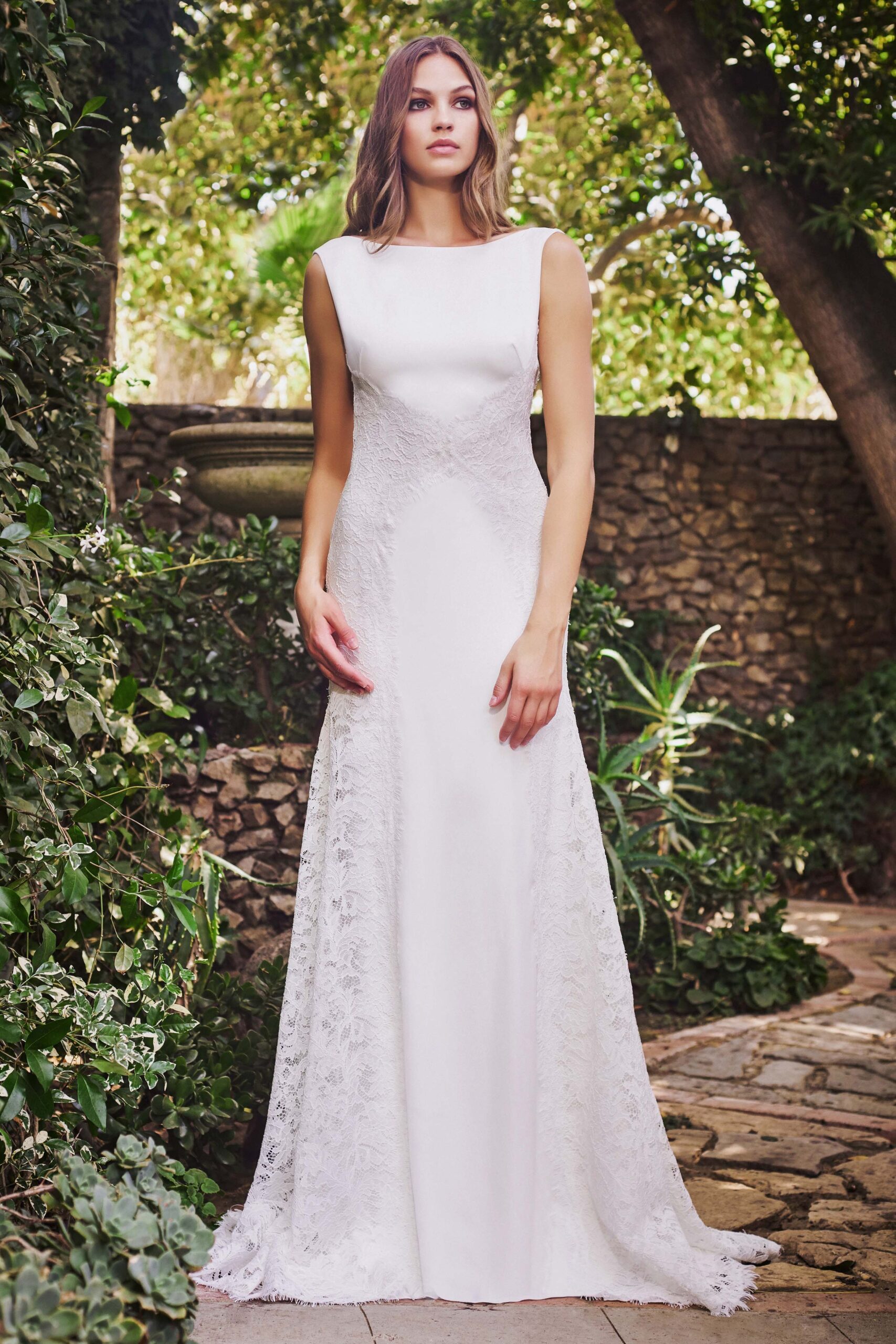 Tadashi Shoji F/W 20 Bridal Look 14