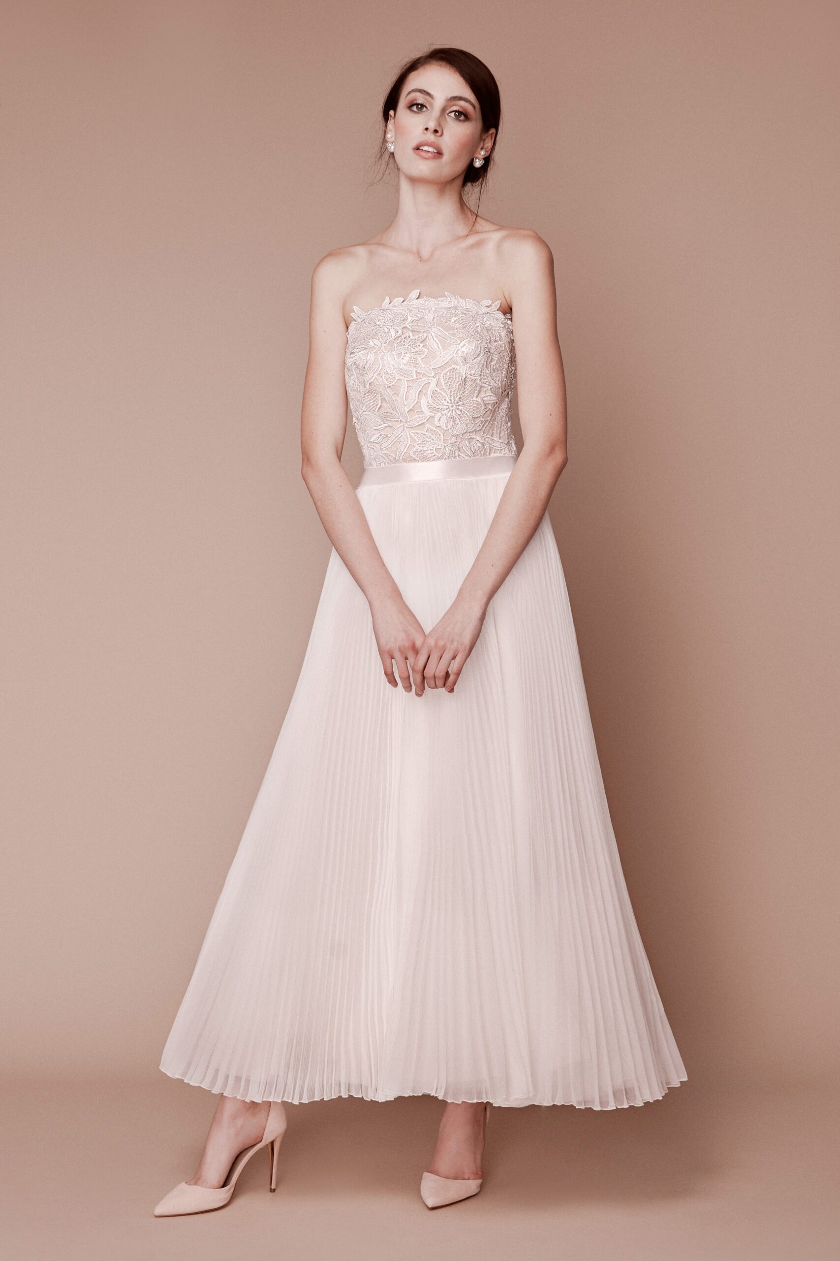 Tadashi Shoji F/W 19 Bridal Look 14