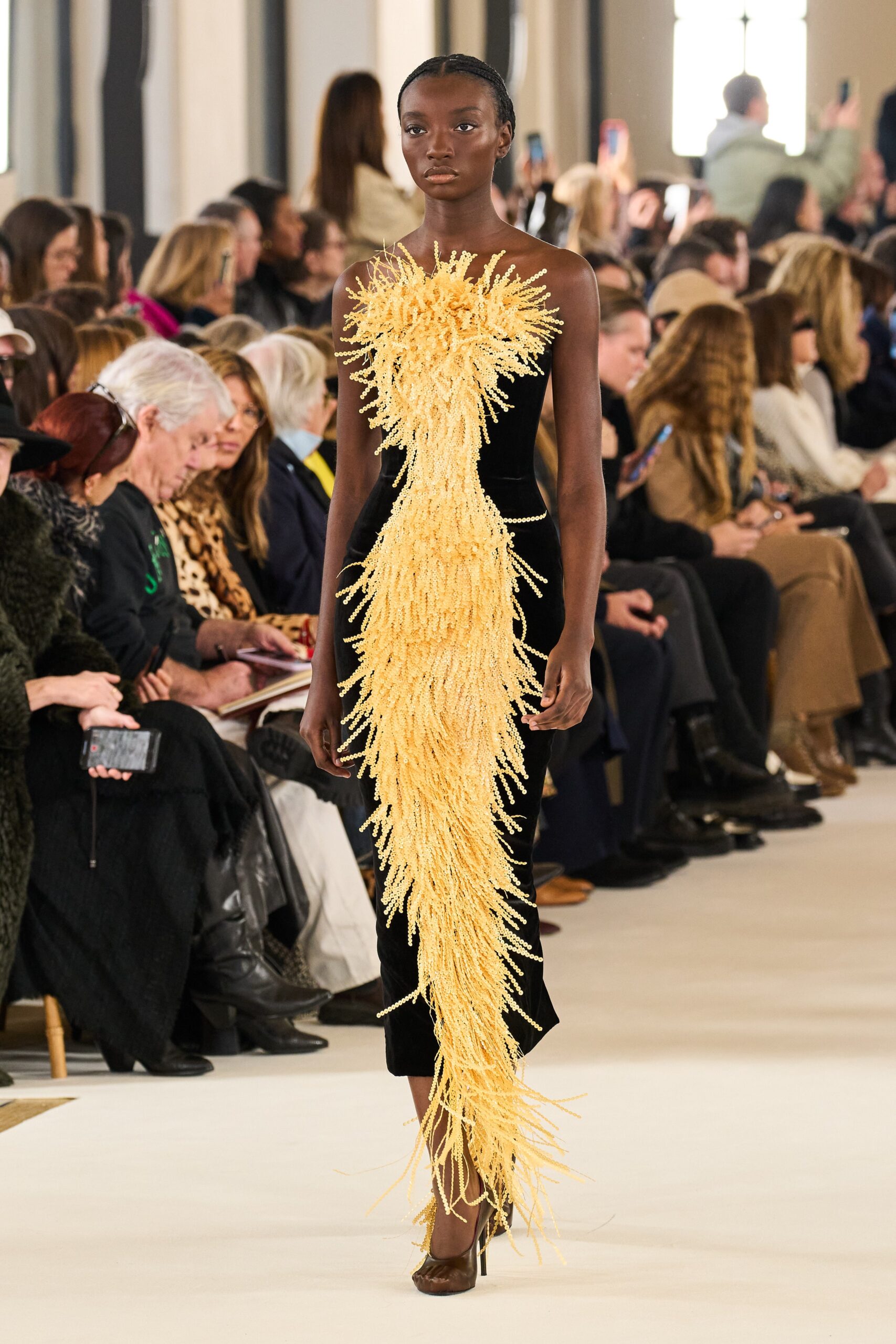 Schiaparelli S/S 23 Couture Look 14