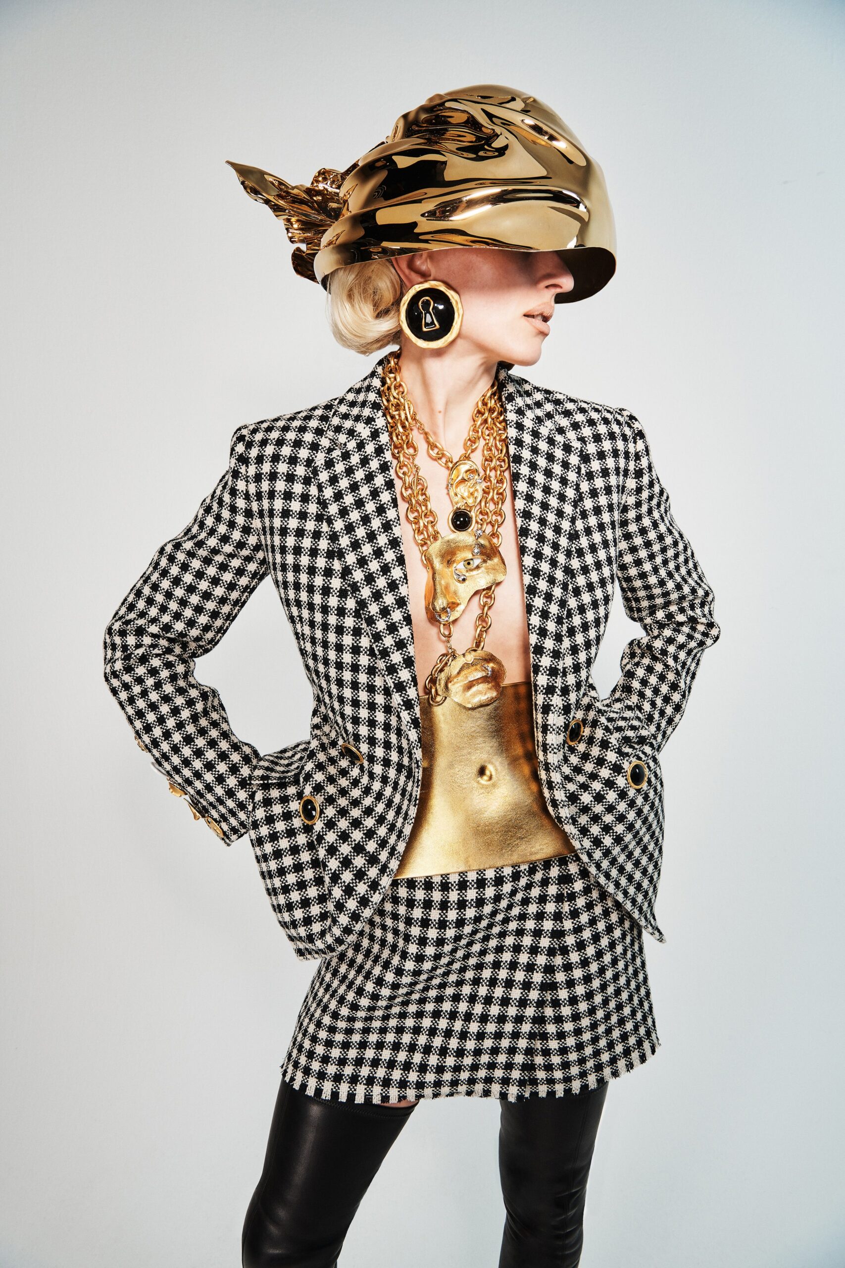 Schiaparelli F/W 21 Look 15