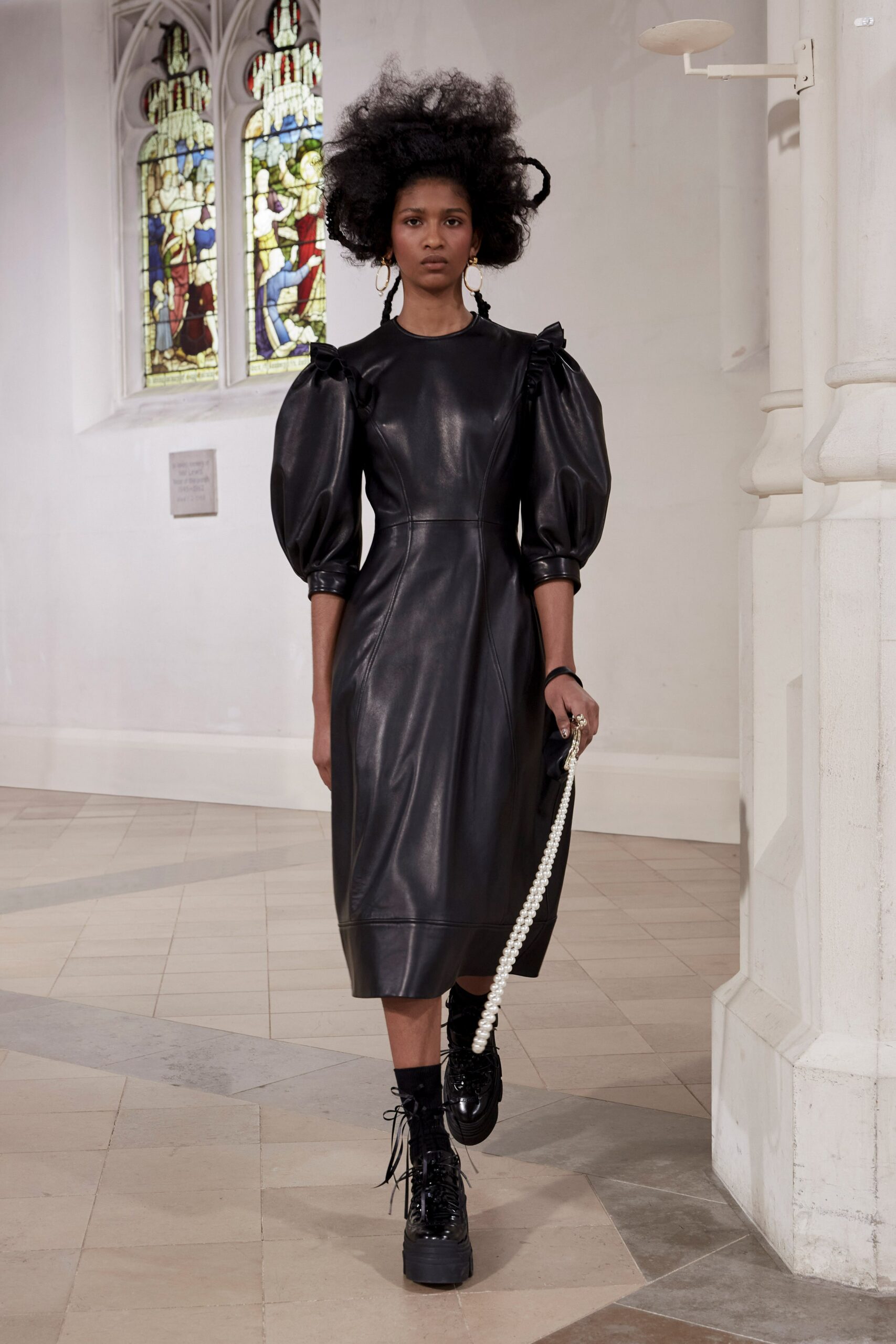 Simone Rocha F/W 21 Look 15