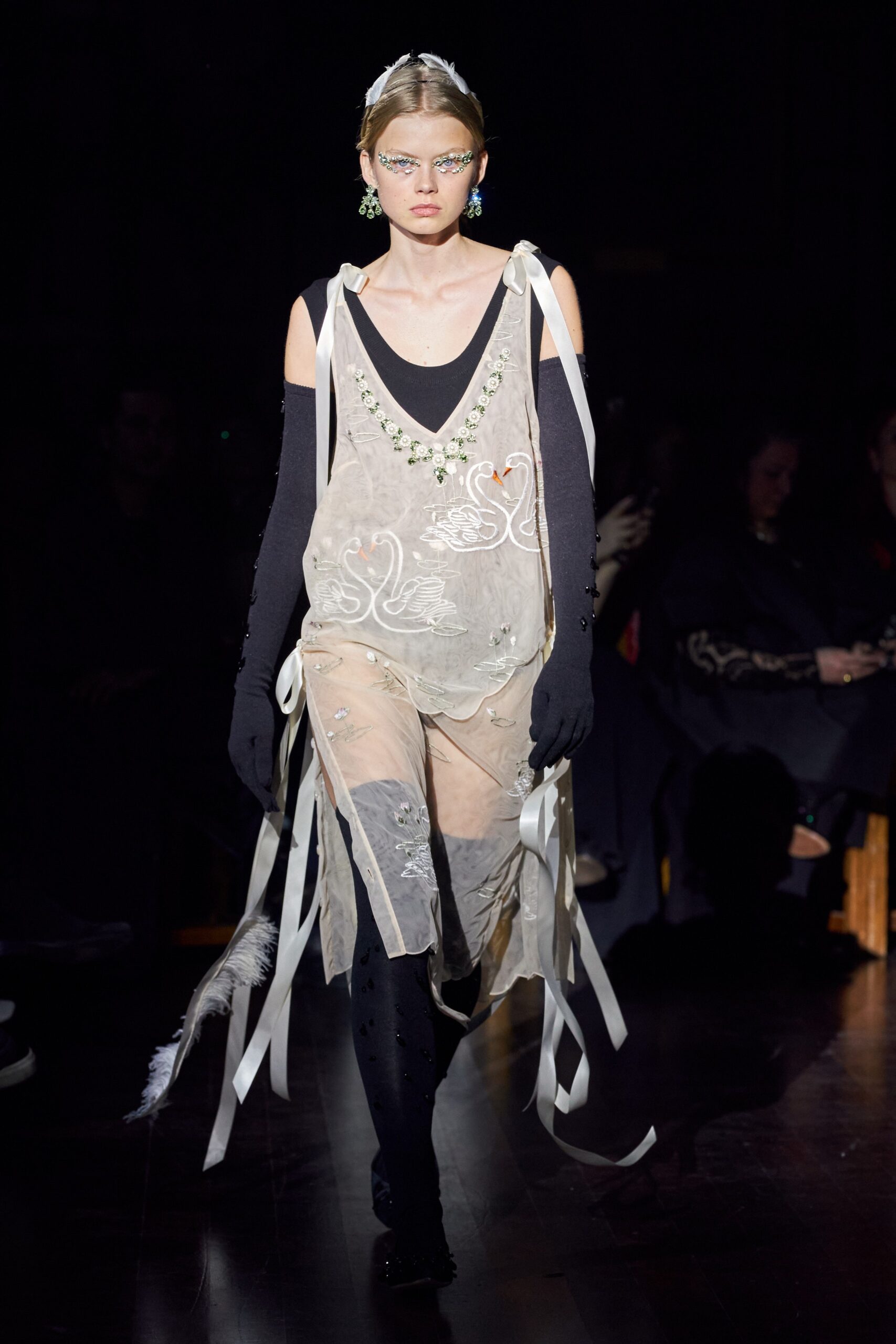 Simone Rocha F/W 22 Look 15