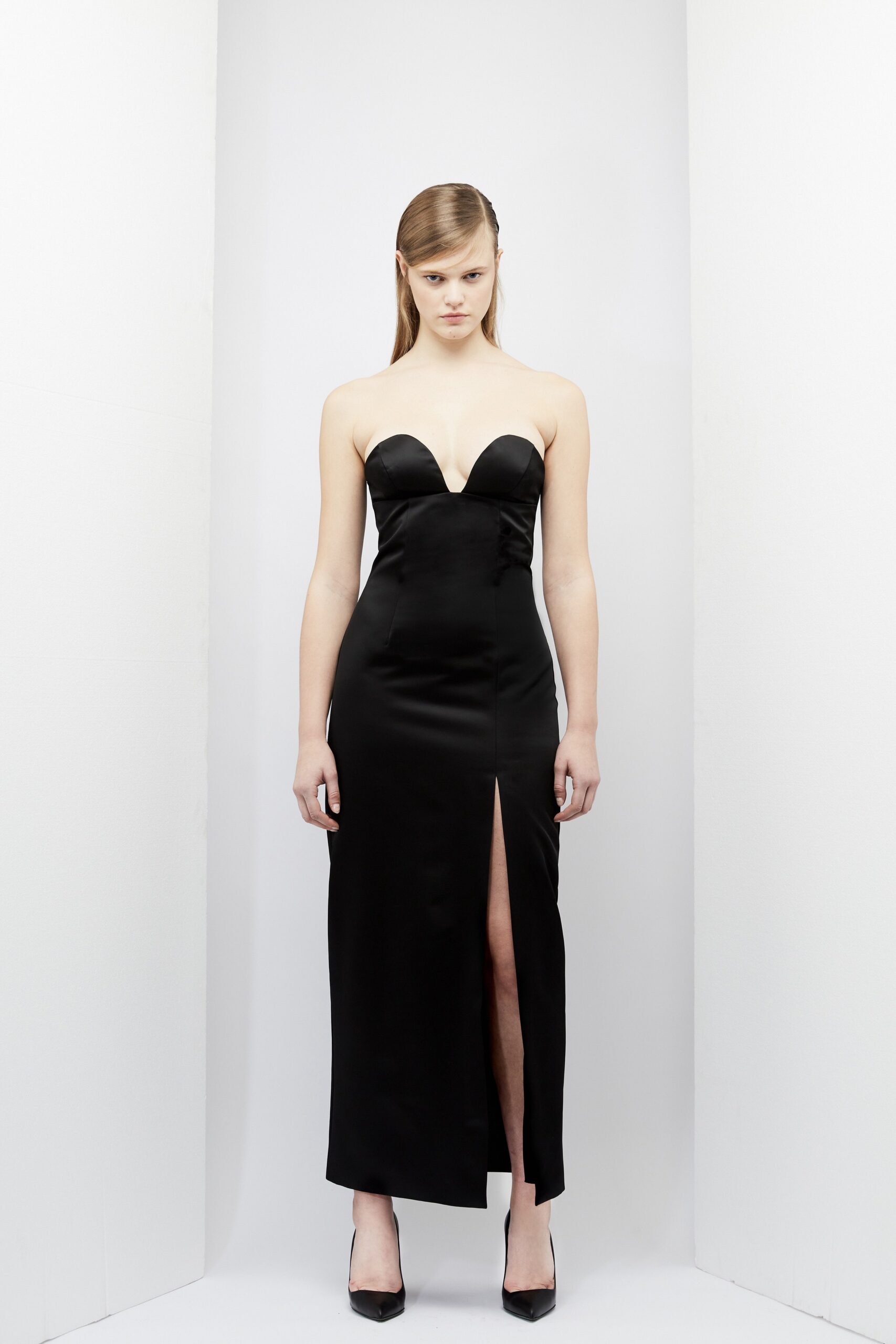 Sara Battaglia F/W 23 Look 15