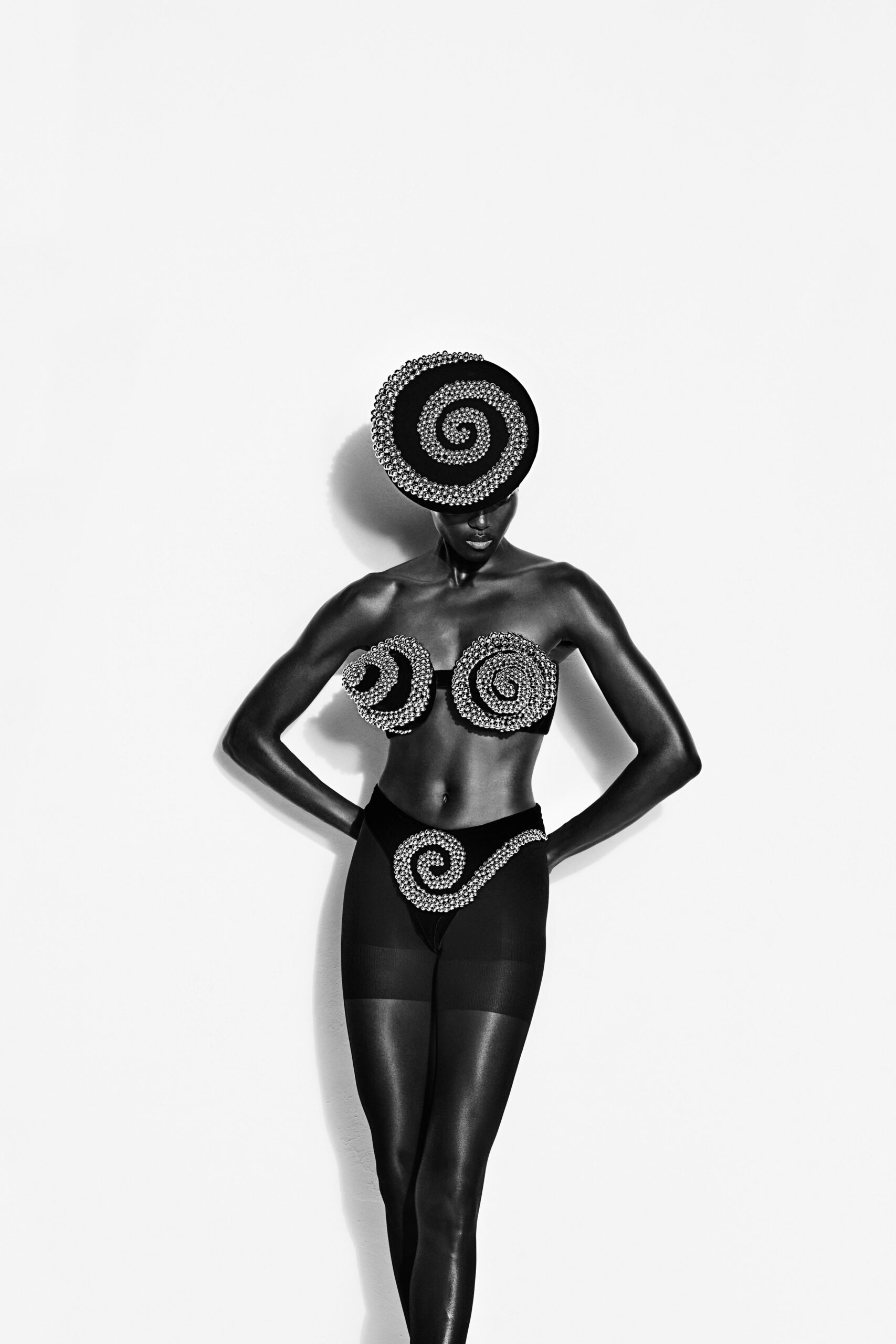 Schiaparelli F/W 22 Look 15