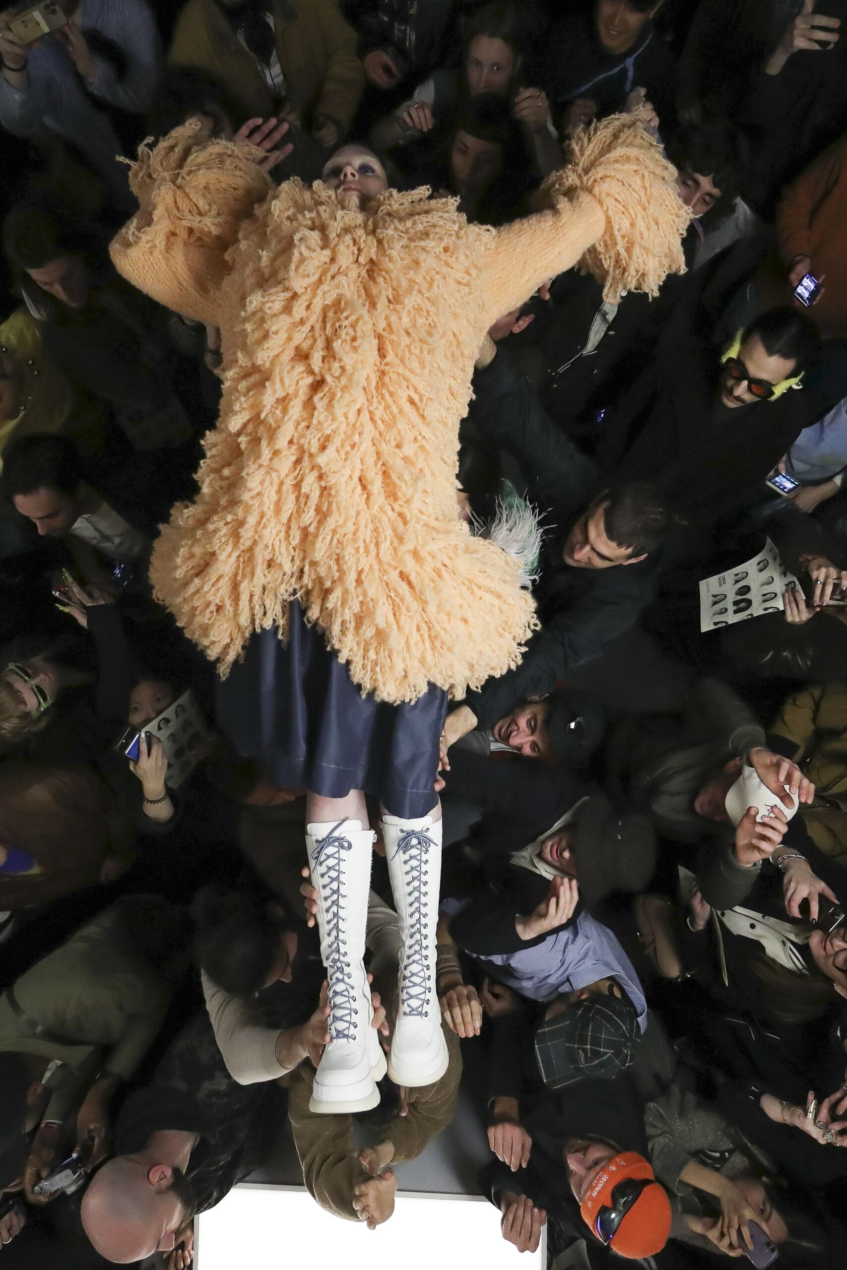 Sunnei F/W 23 Look 15