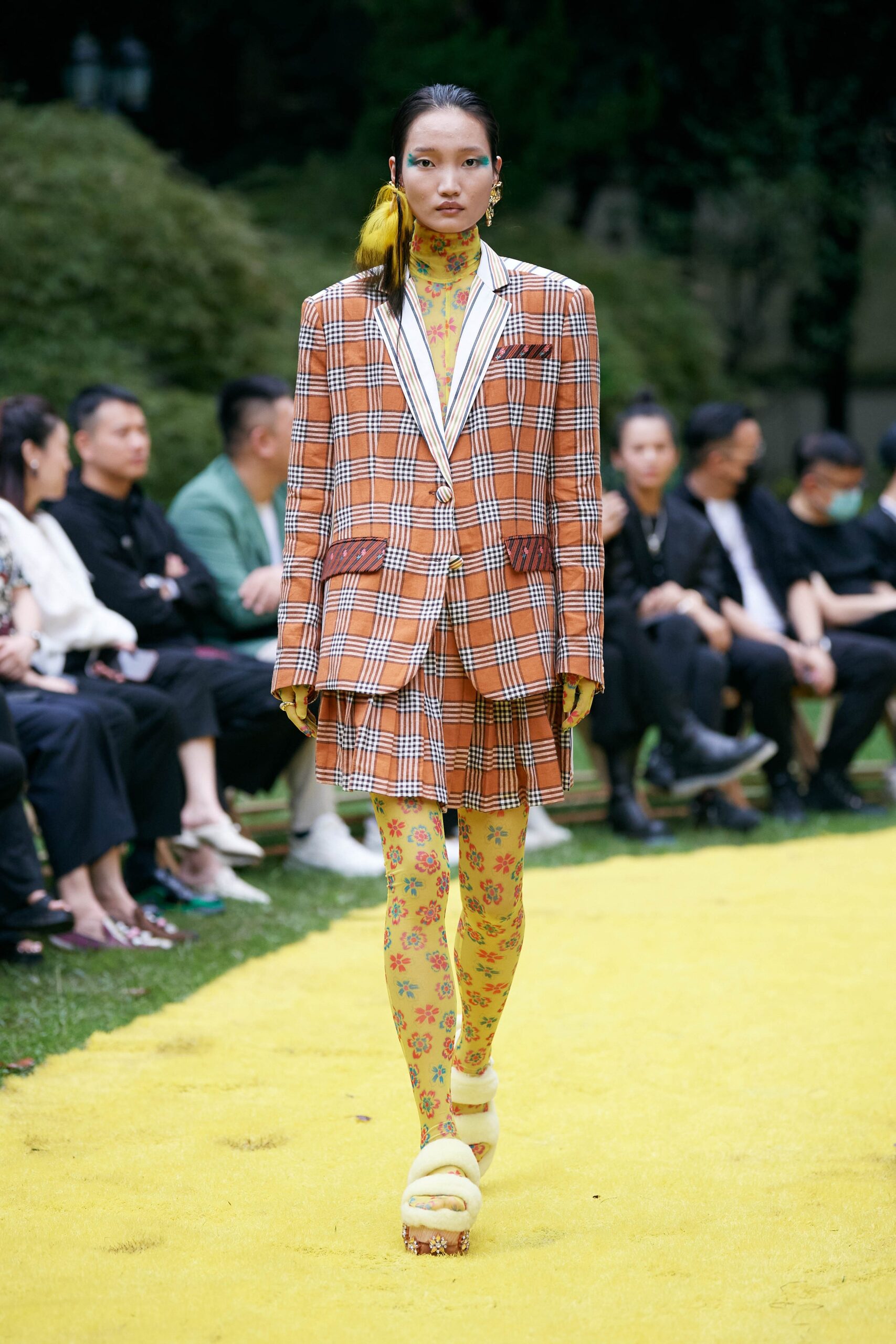 Shuting Qiu Shanghai S/S 22 Look 16