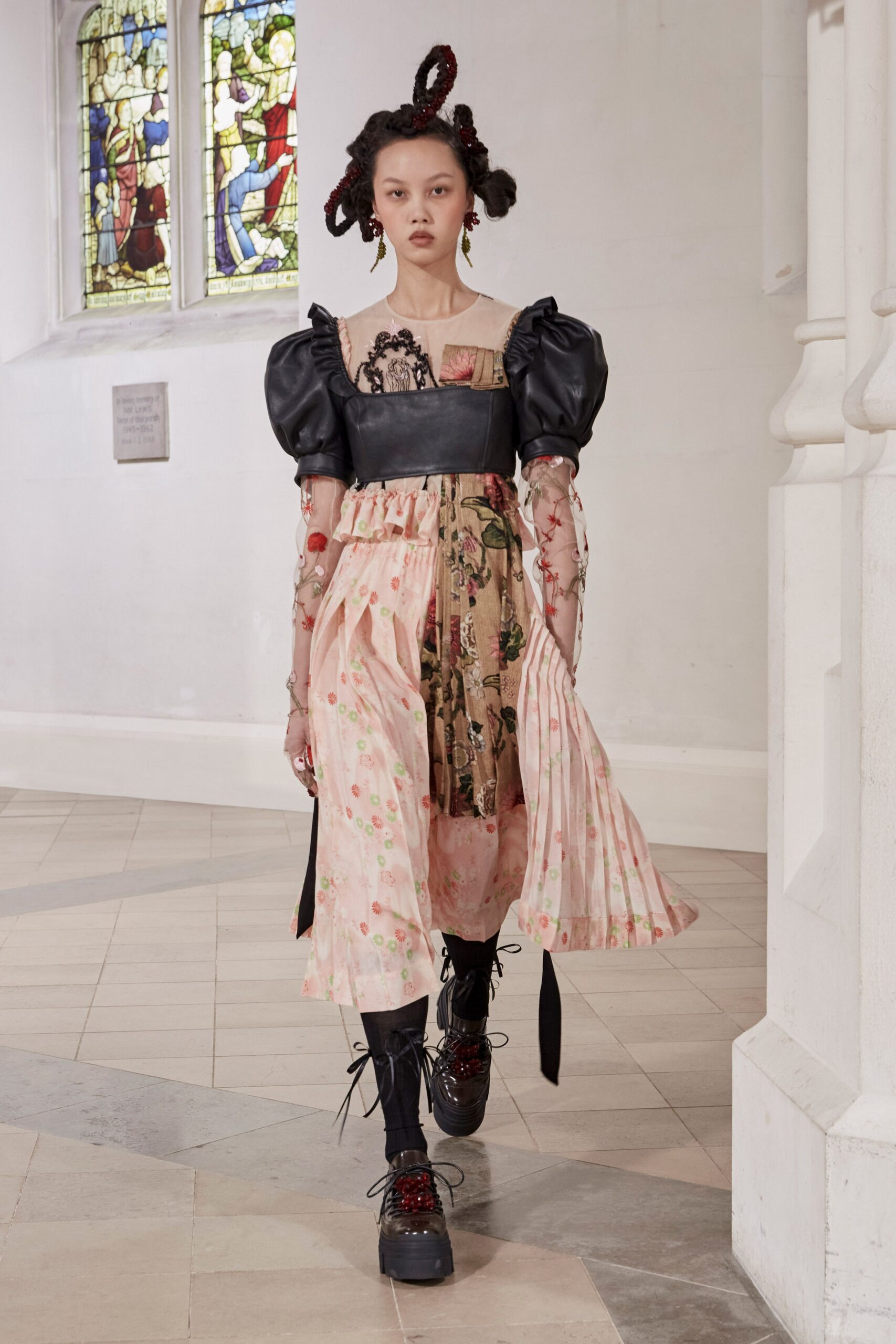 Simone Rocha F/W 21 Look 16