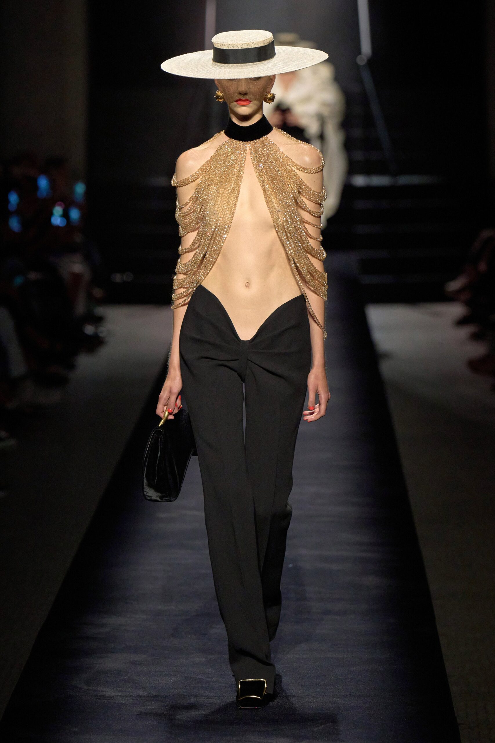 Schiaparelli F/W 22 Couture Look 16