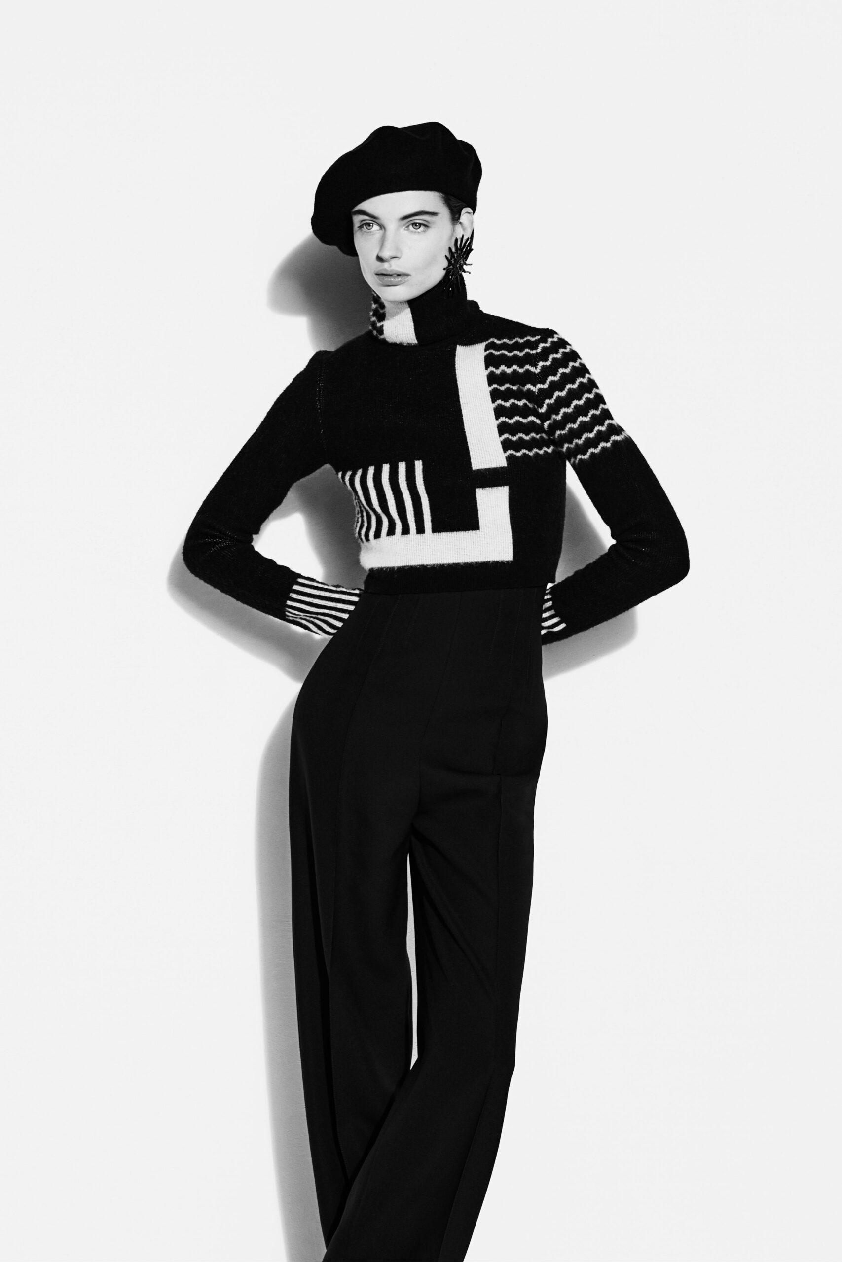 Schiaparelli F/W 22 Look 16