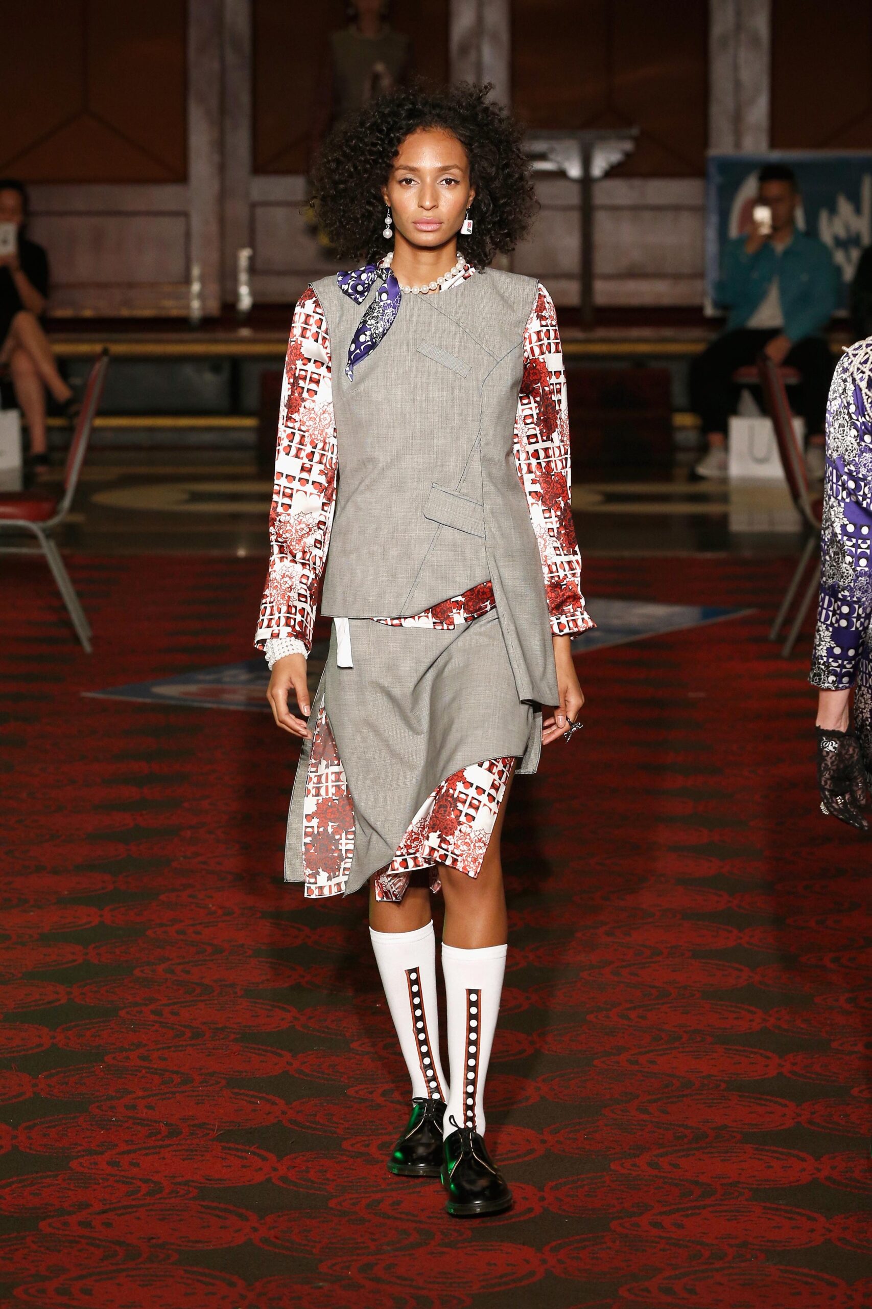 Snow Xue Gao S/S 19 Look 16
