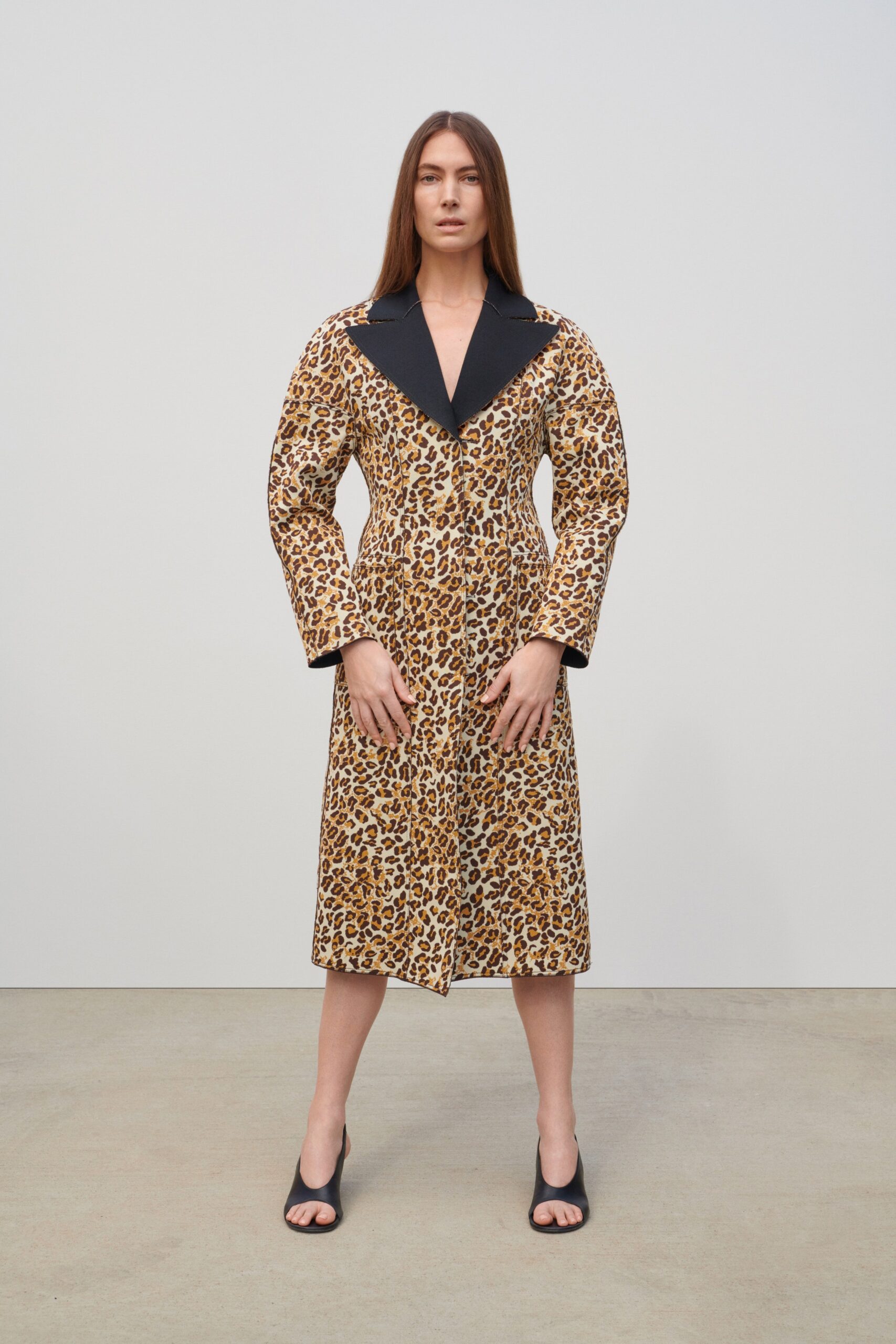 St. John F/W 22 Look 17
