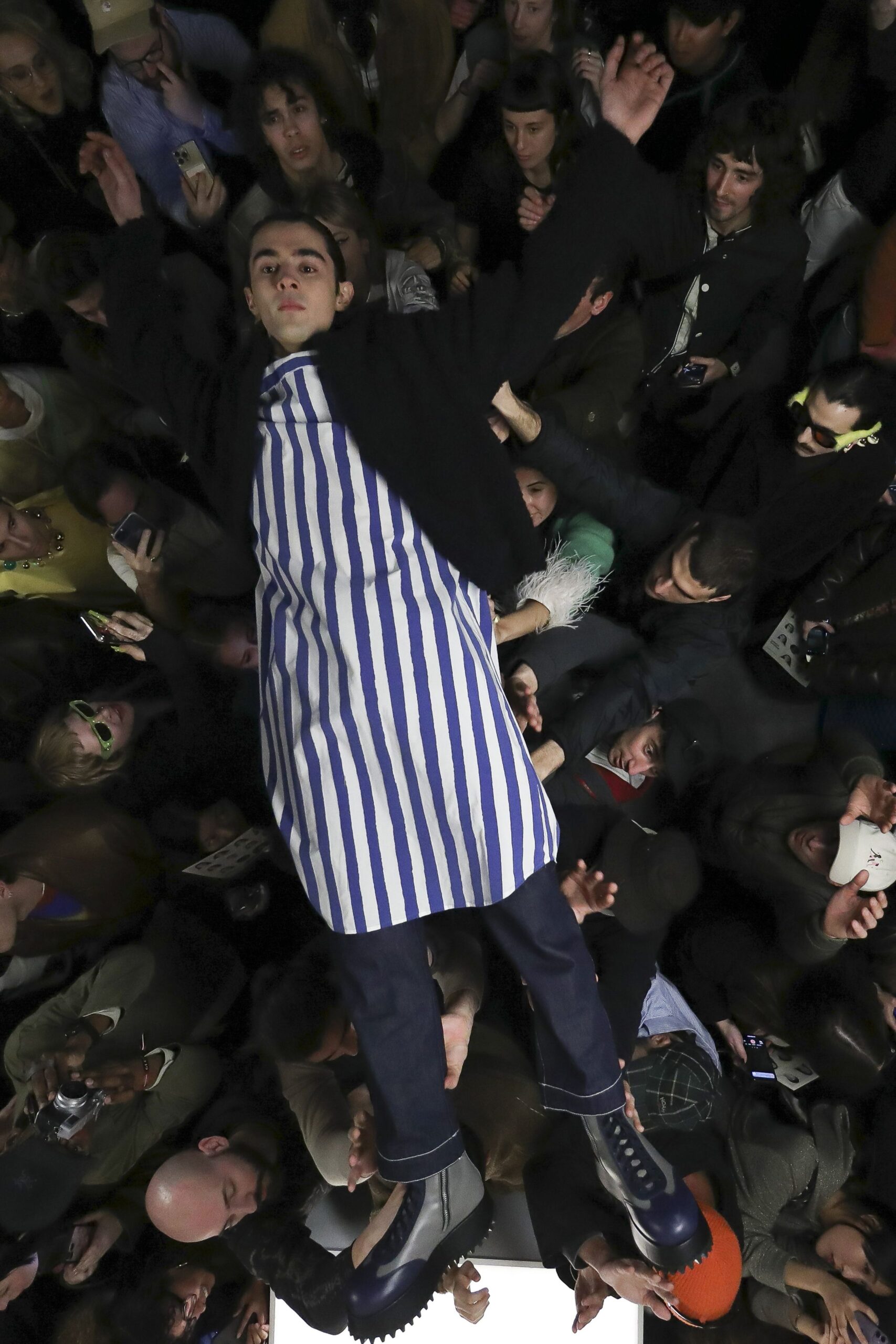 Sunnei F/W 23 Look 17