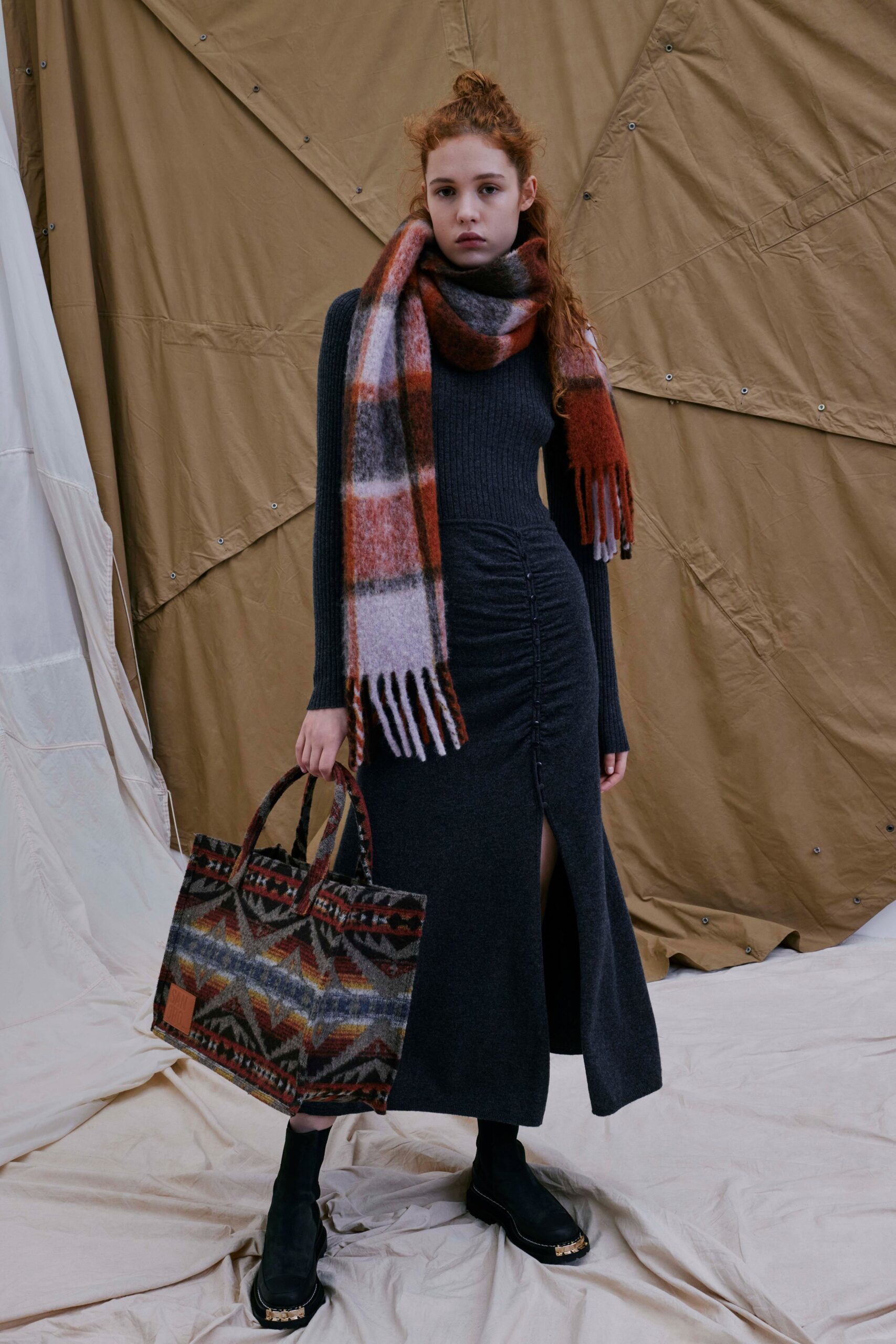 Sandro F/W 22 Look 17